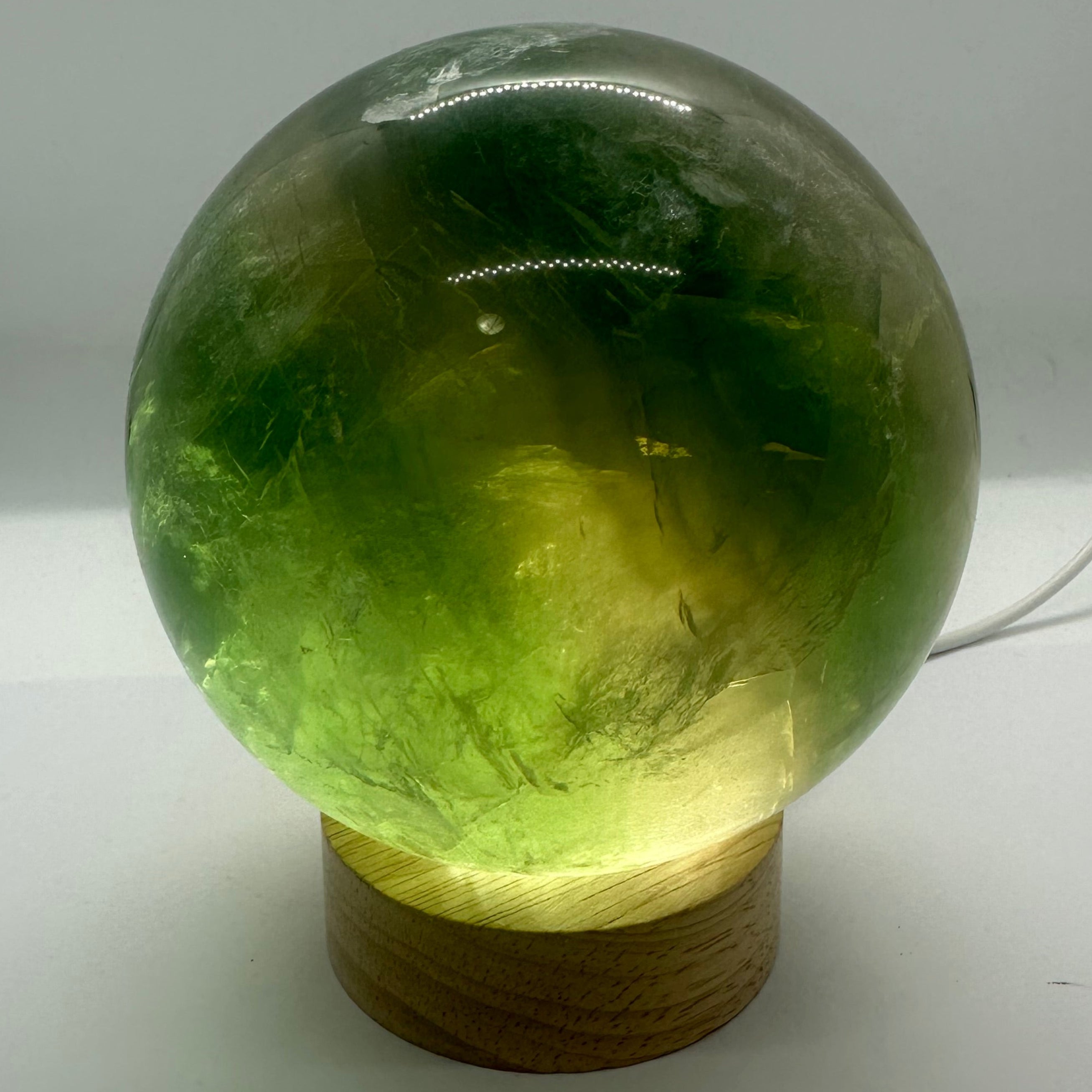 Fluorite Sphere – 100mm / 1.69kg
