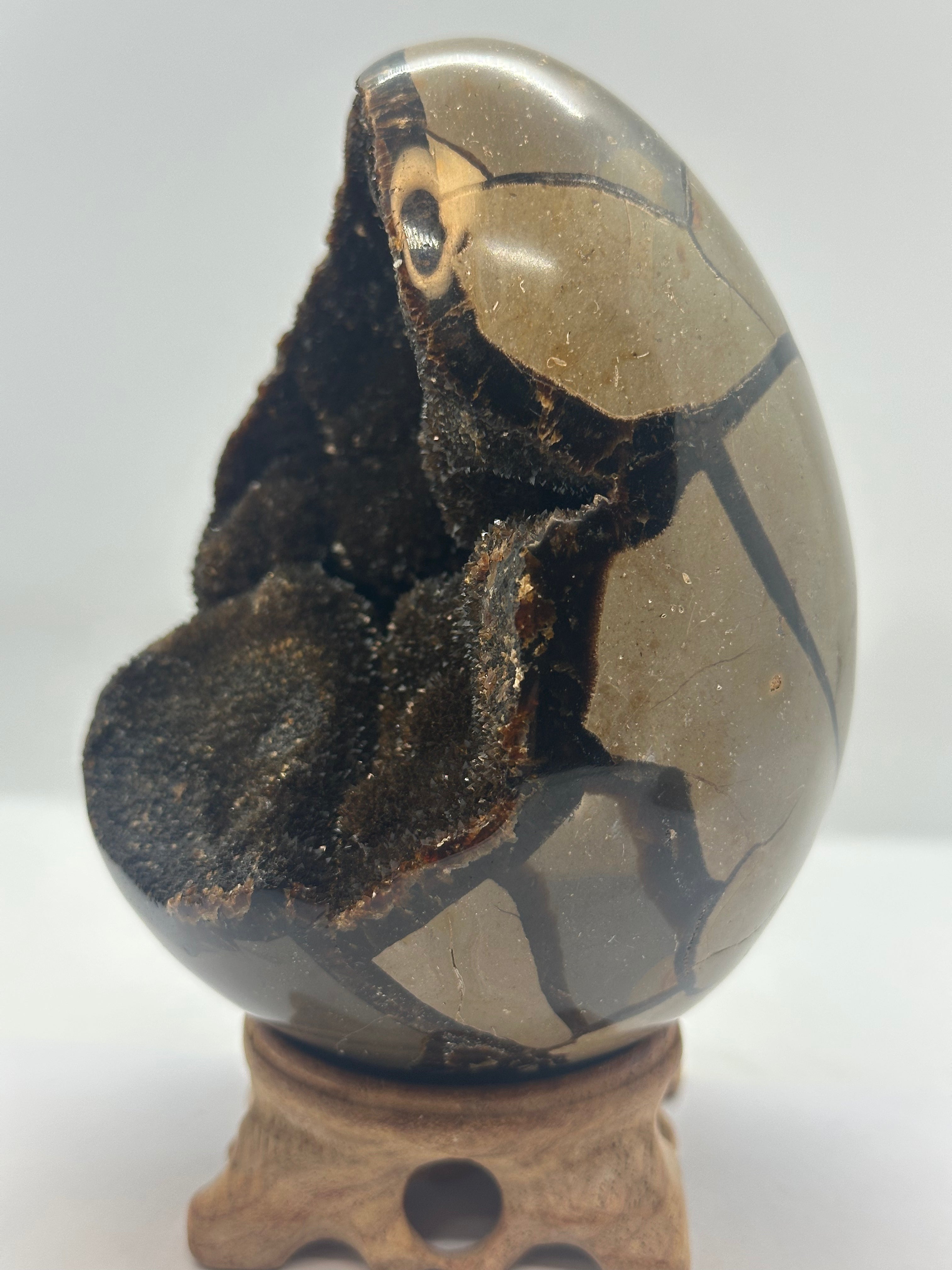 Septarian Druzy Egg – 1.11kg