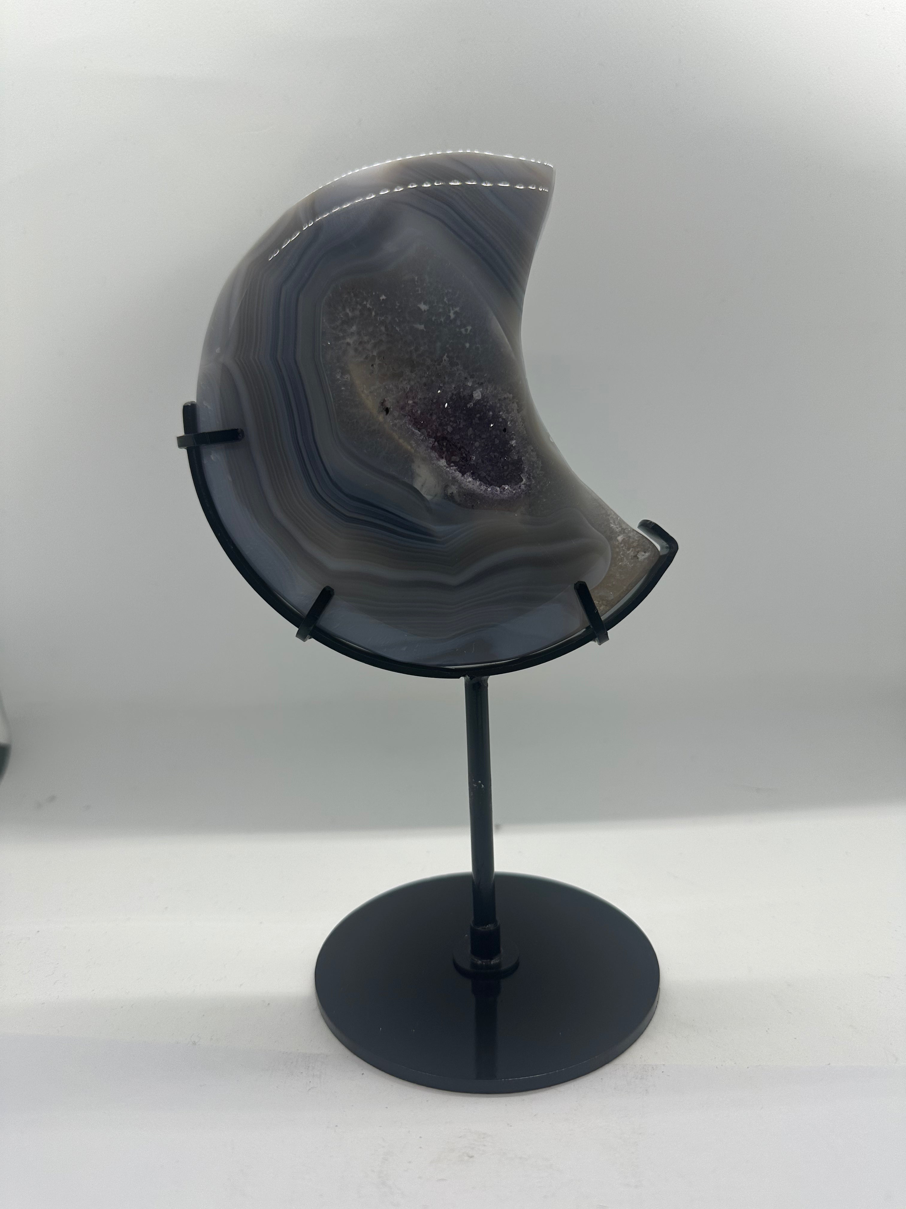 Amethyst Agate Moon on Stand – 524g