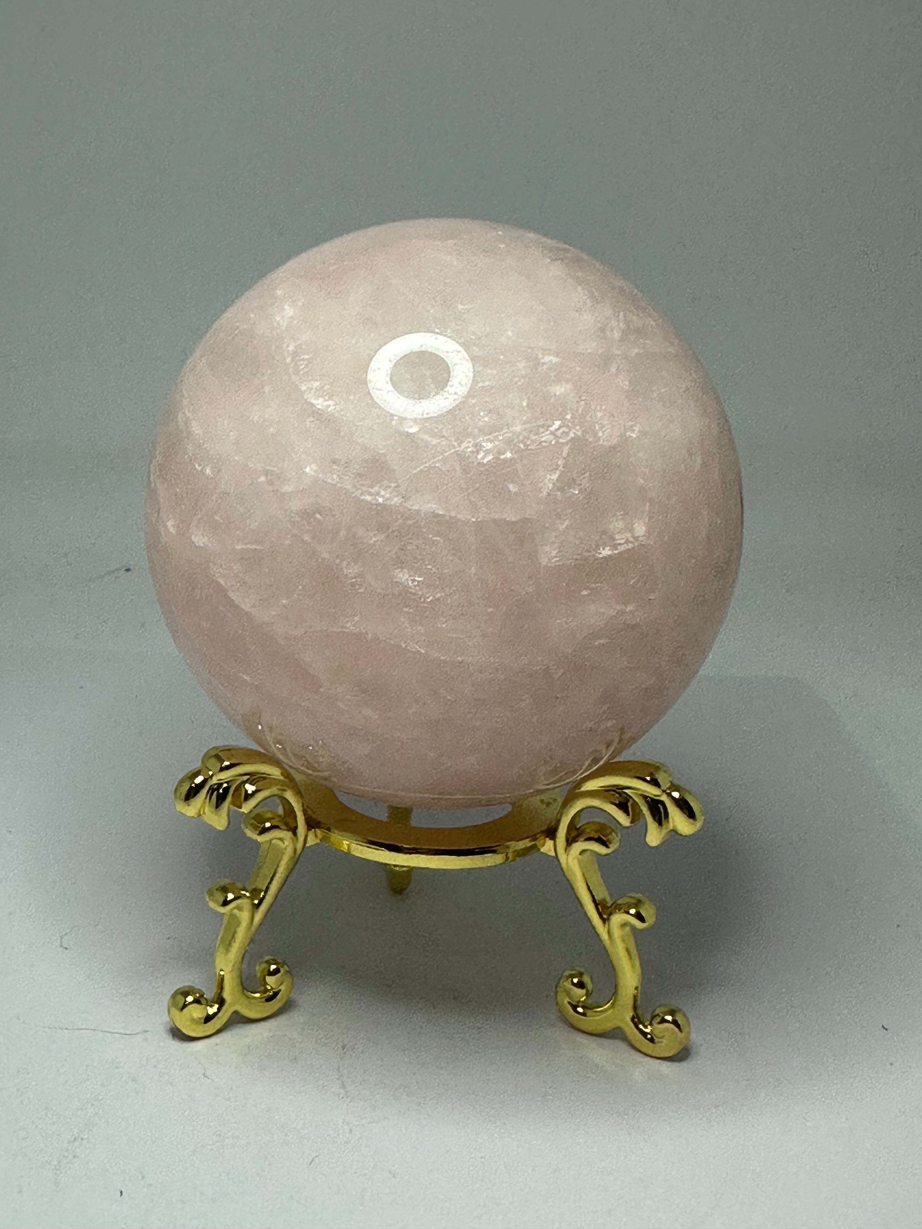 Rose Quartz Sphere – 682g