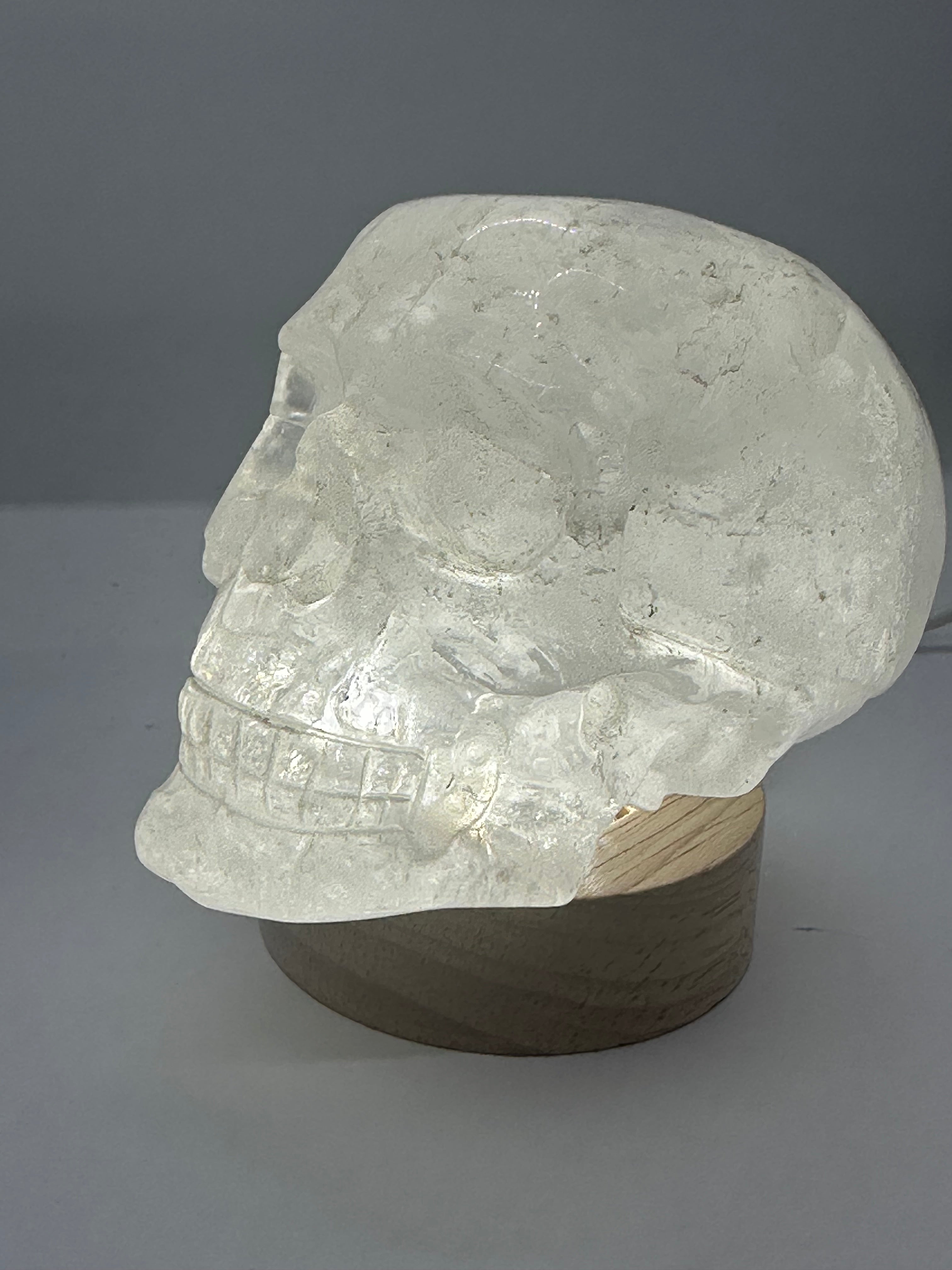 Clear Quartz Skull – 615g