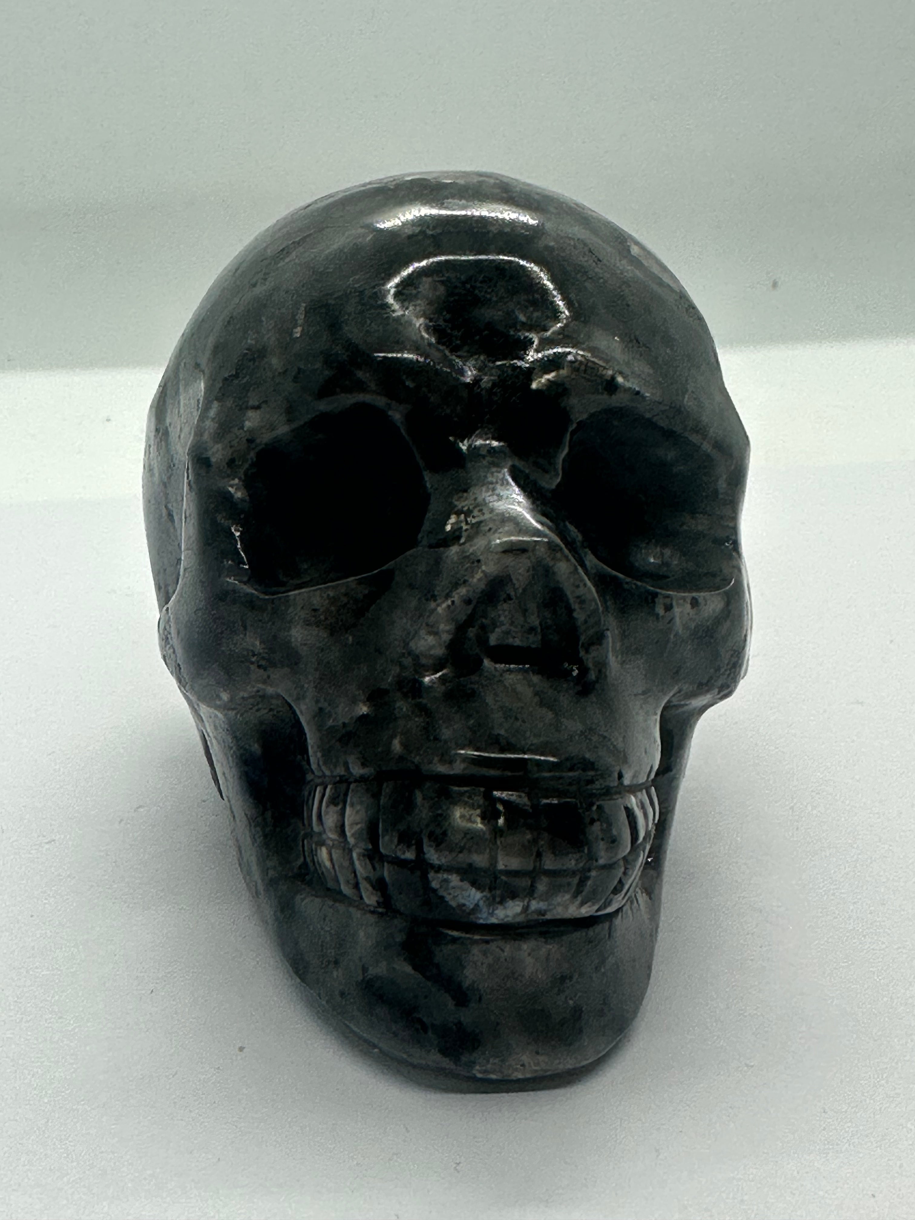 Lava Stone Skull – 557g