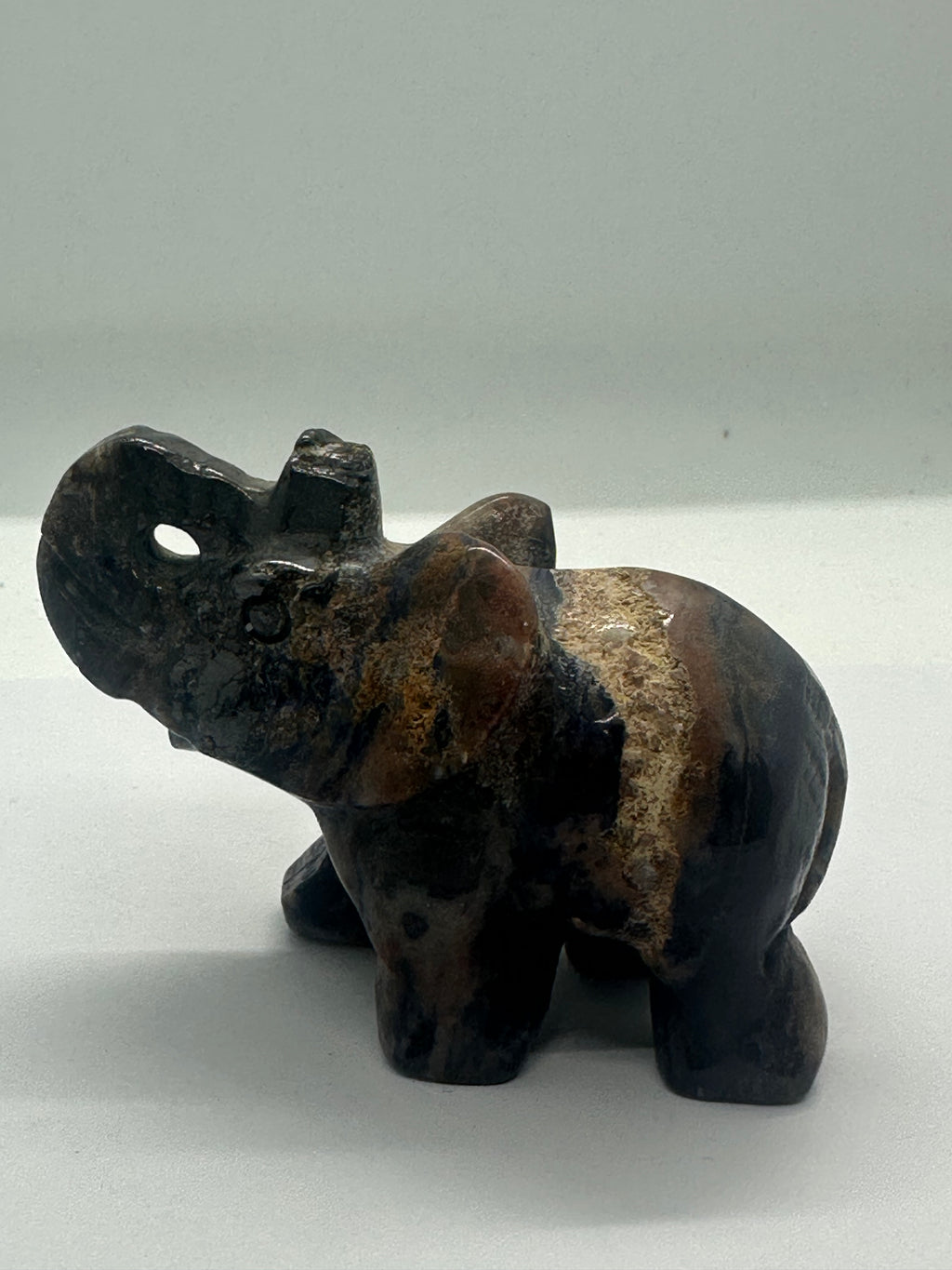 Sodalite Elephant – 221g