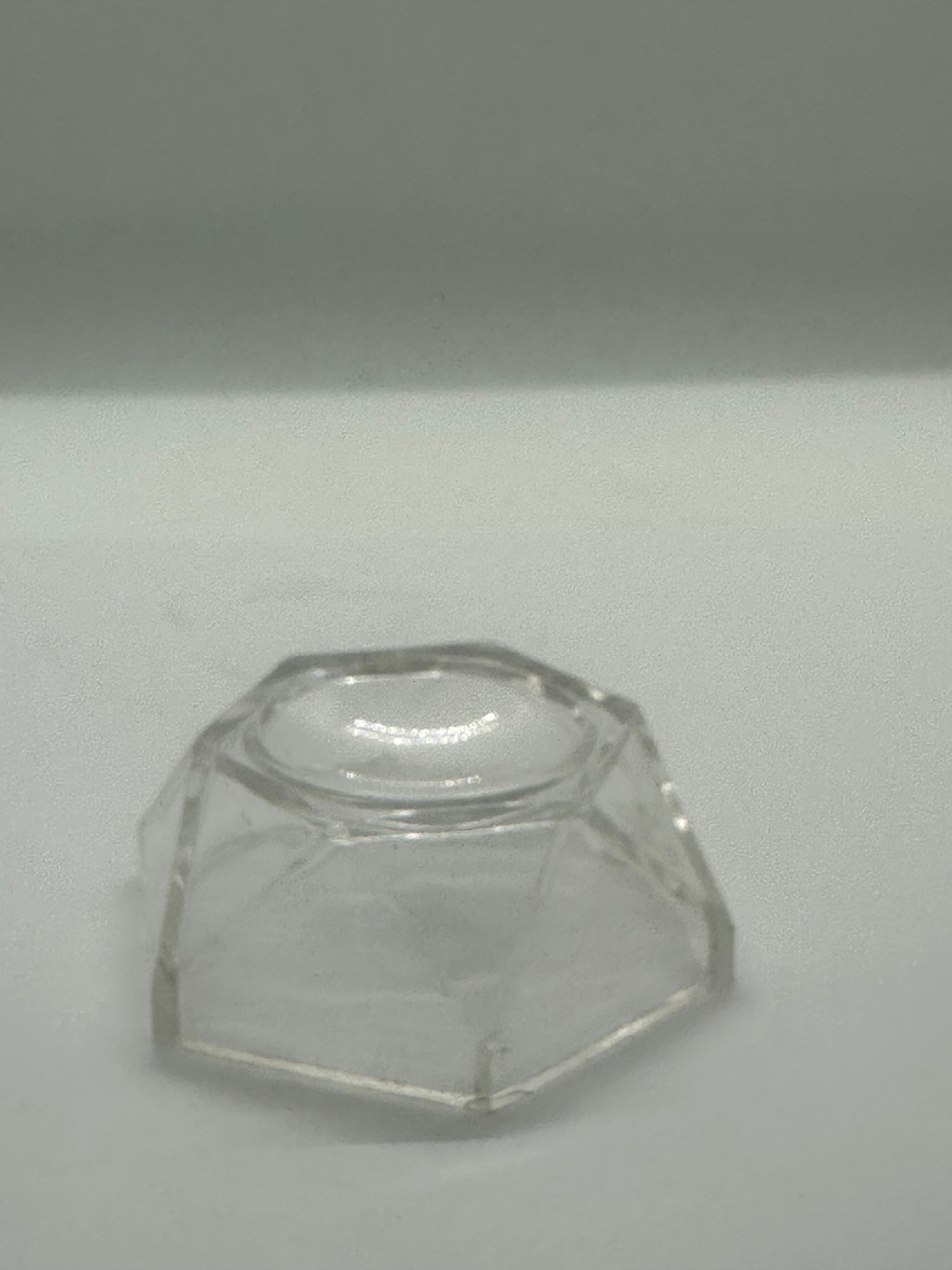 Clear plastic sphere holder 50mm