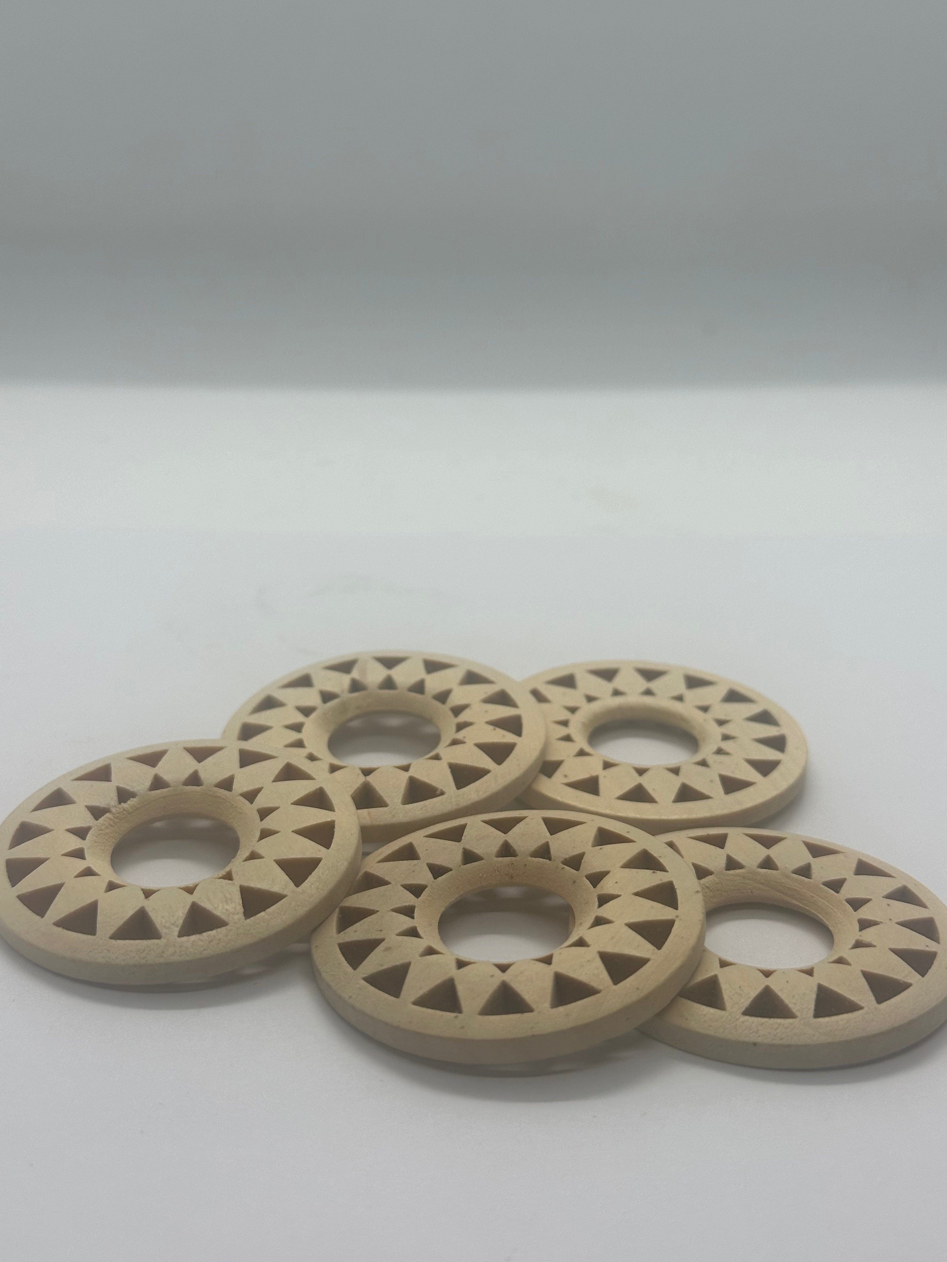 Wooden sphere holder 4g