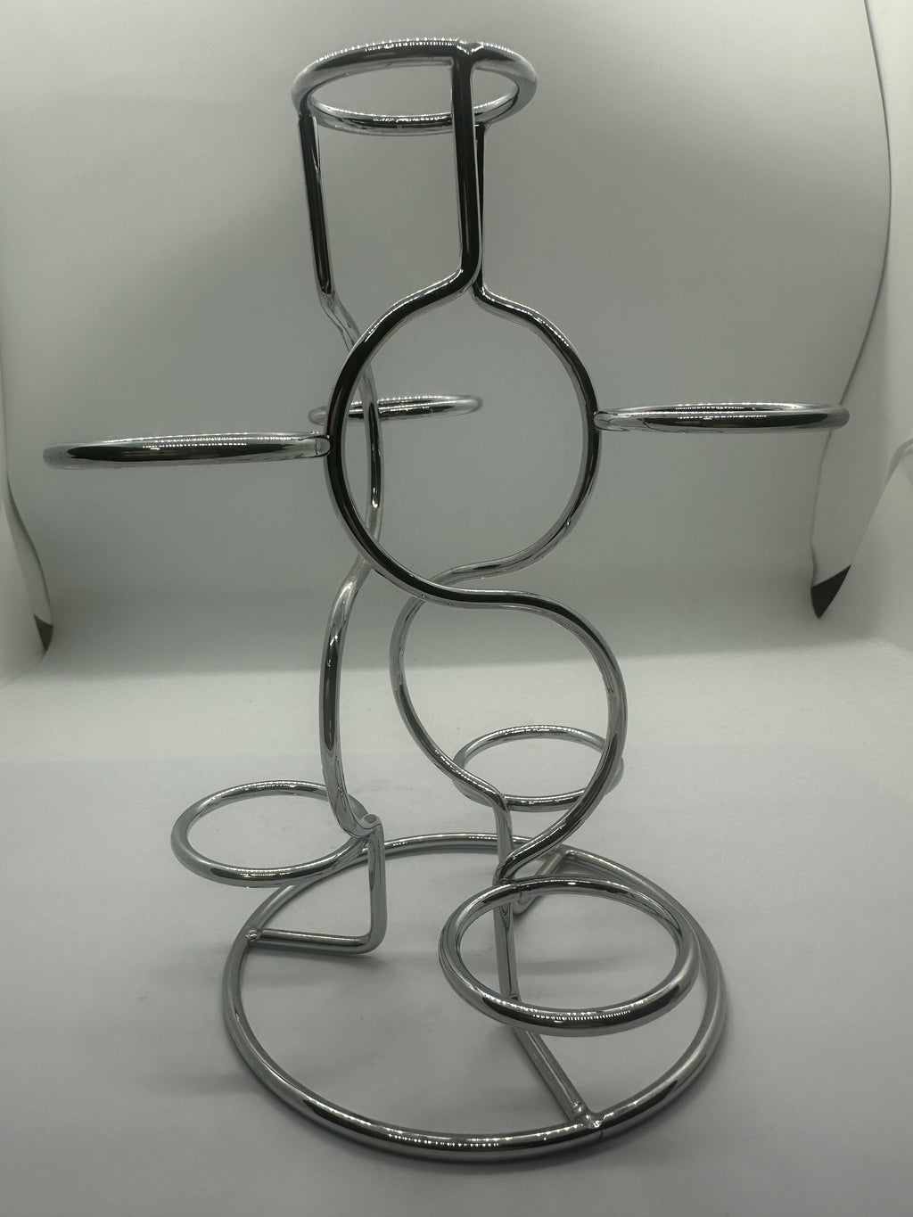 Metal sphere holder / holds 7 spheres