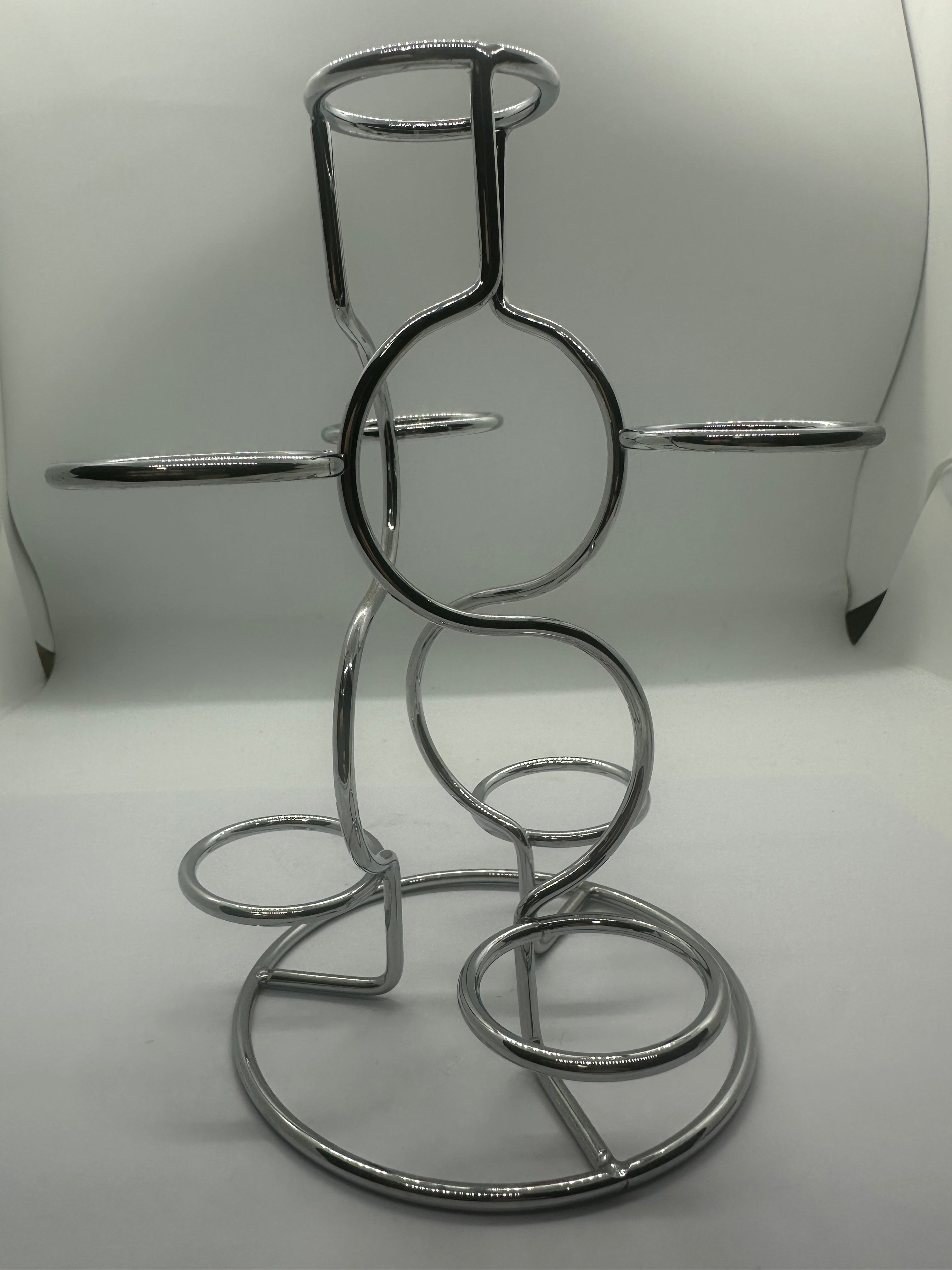Metal sphere holder / holds 7 spheres