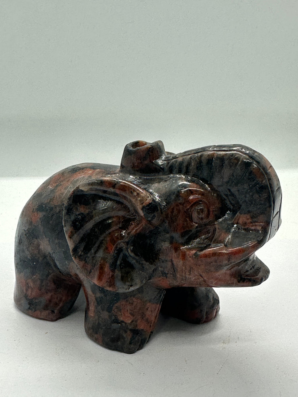 Red Que Sera Elephant Carving
