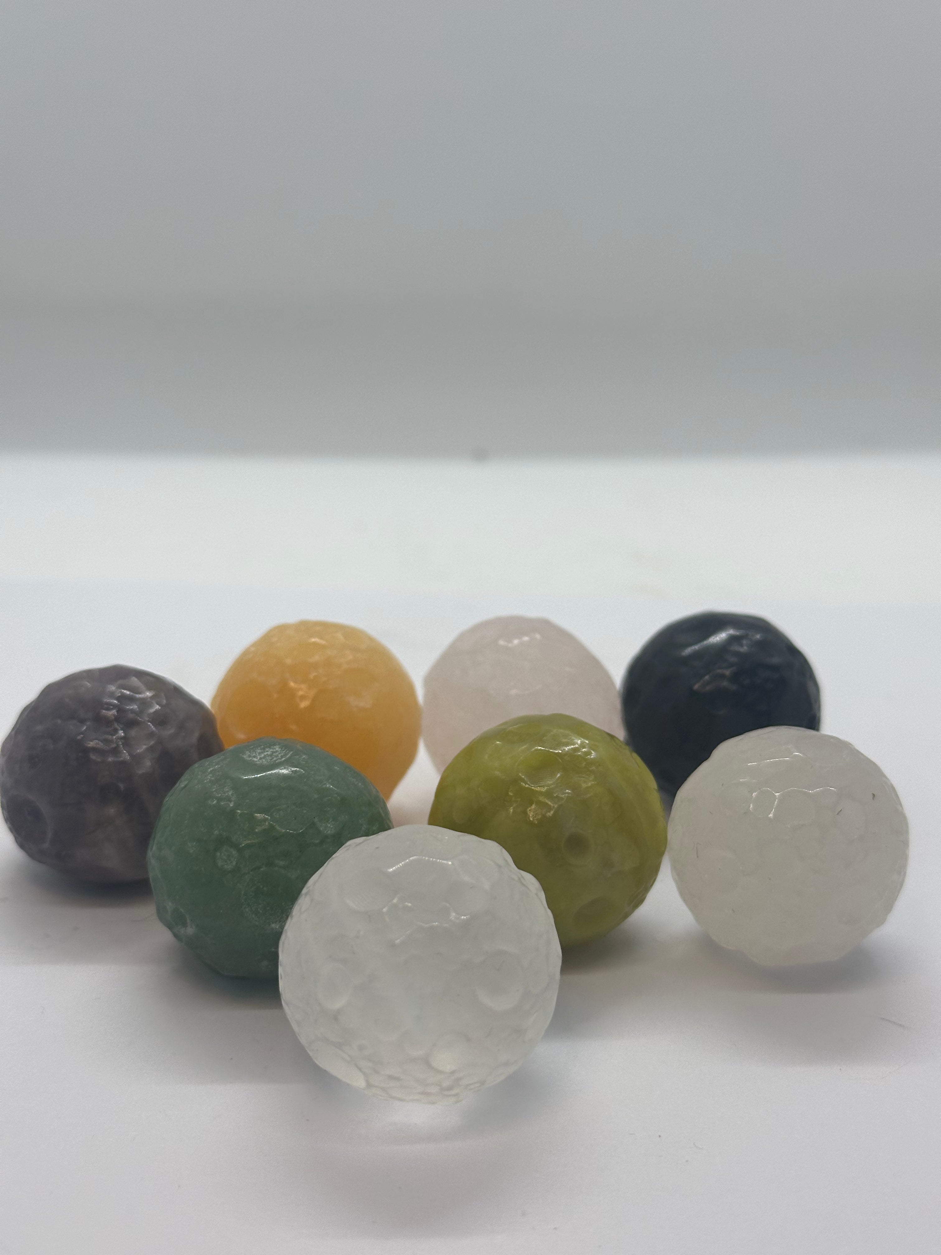 Crystal Moon Carving – 35g