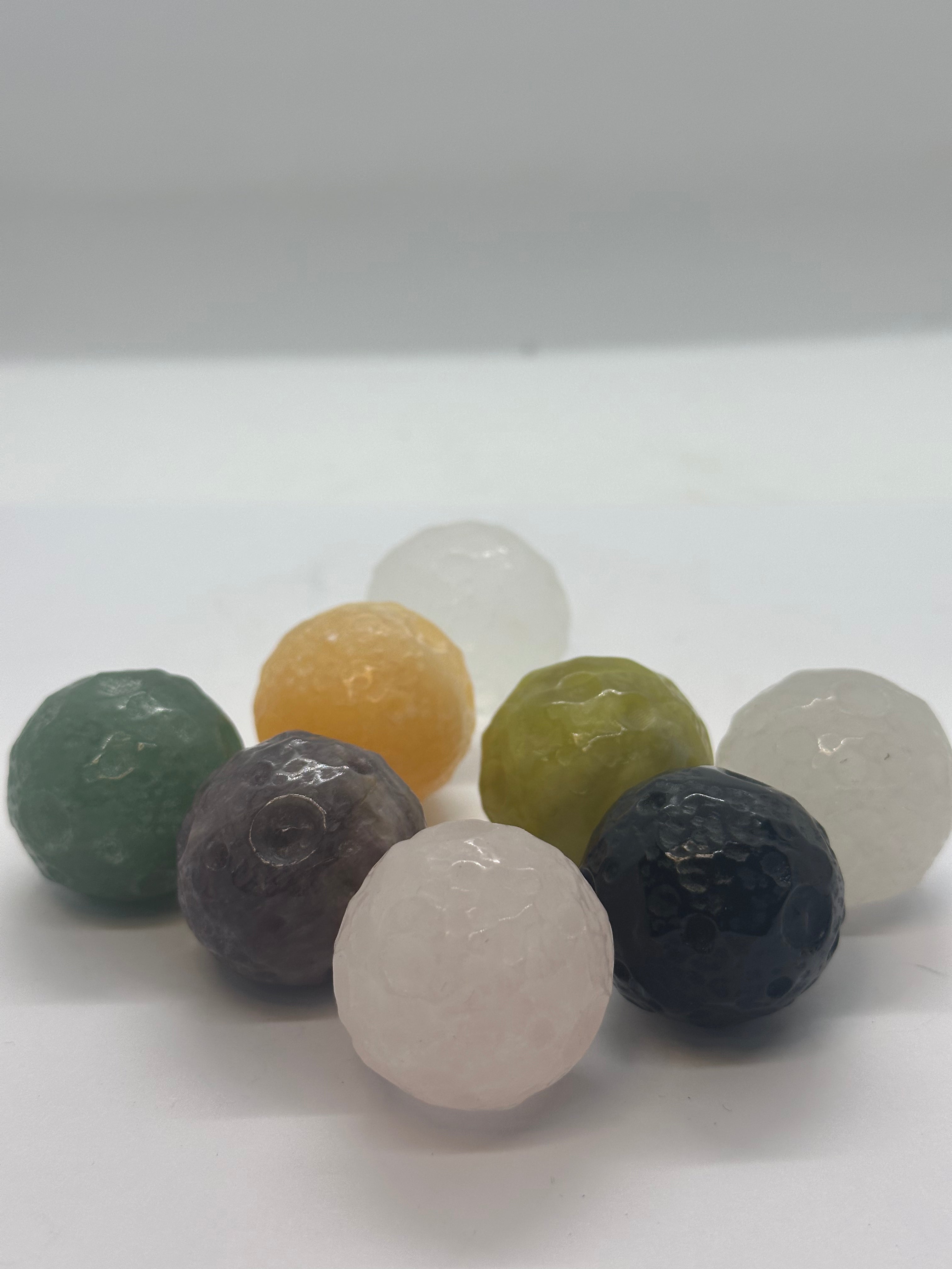 Crystal Moon Carving – 35g