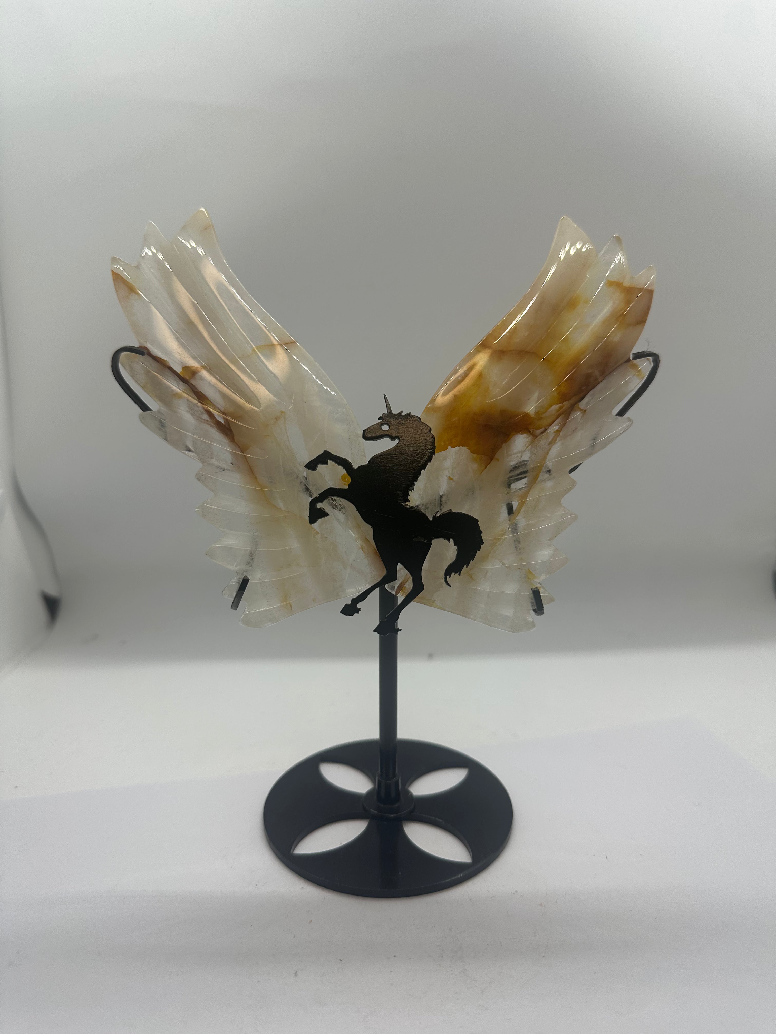 Golden Healer Unicorn Set on Stand – 315g