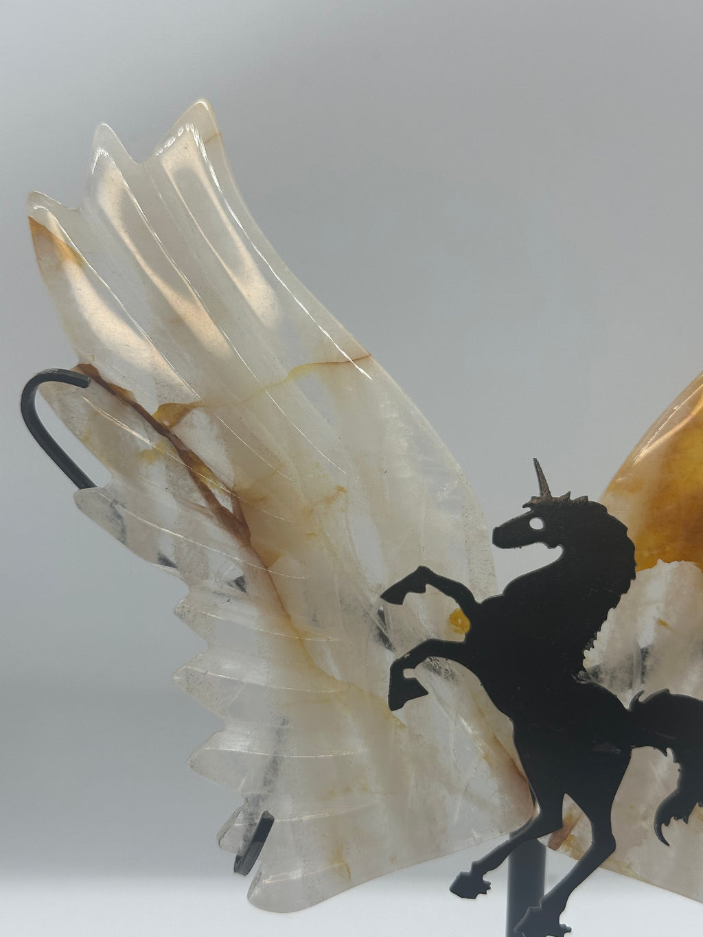 Golden Healer Unicorn Set on Stand – 315g