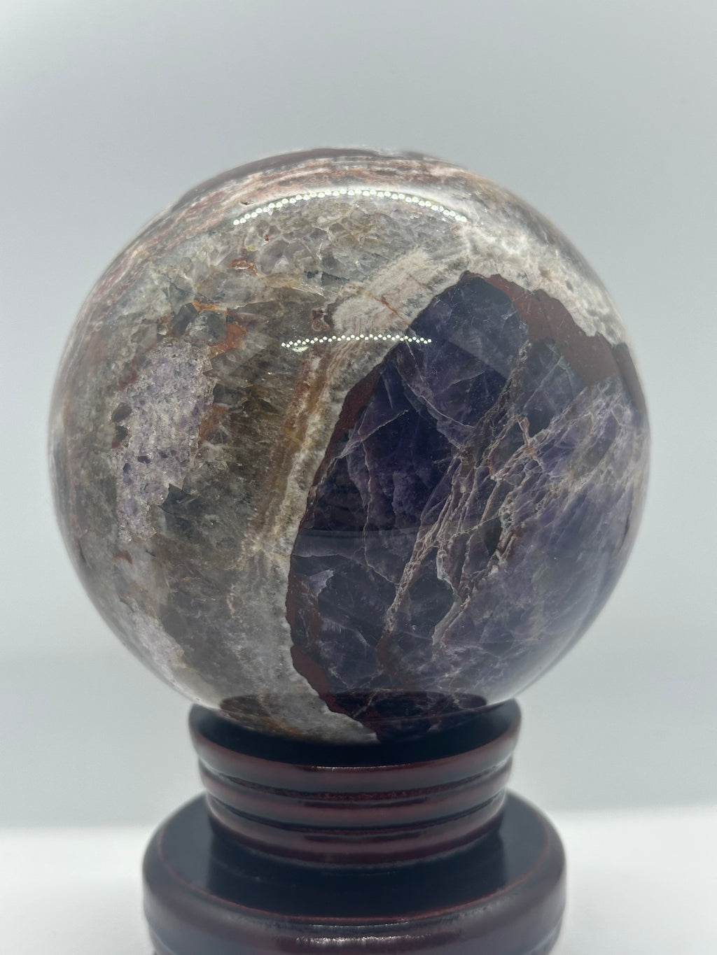 Amethyst Agate Sphere – 1.92kg (110mm Diameter)