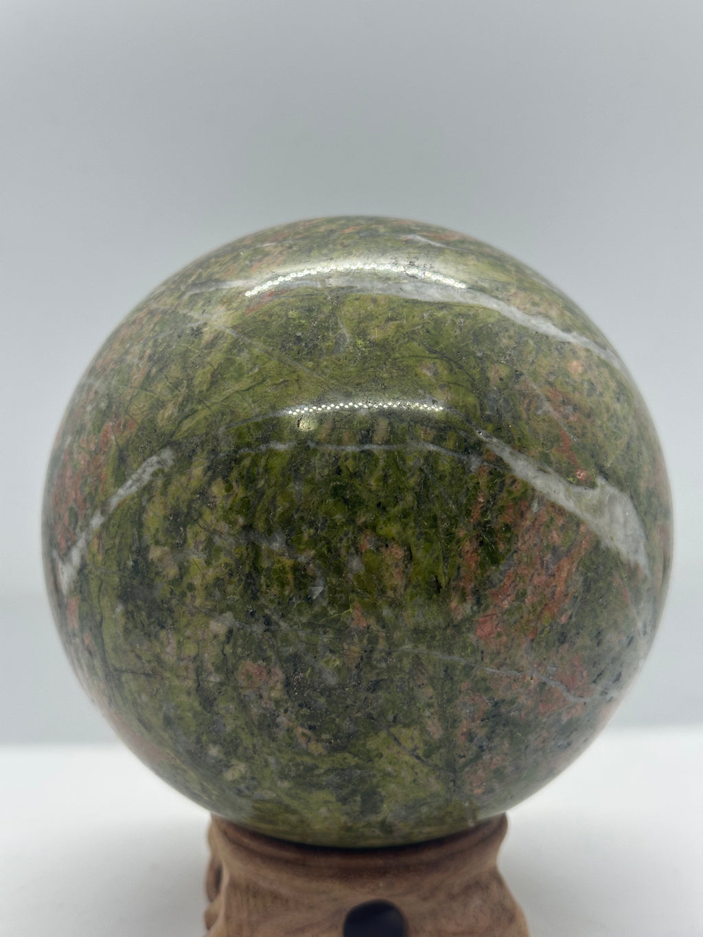Unakite Sphere with Quartz Lines – 2.33kg (115mm Diameter)