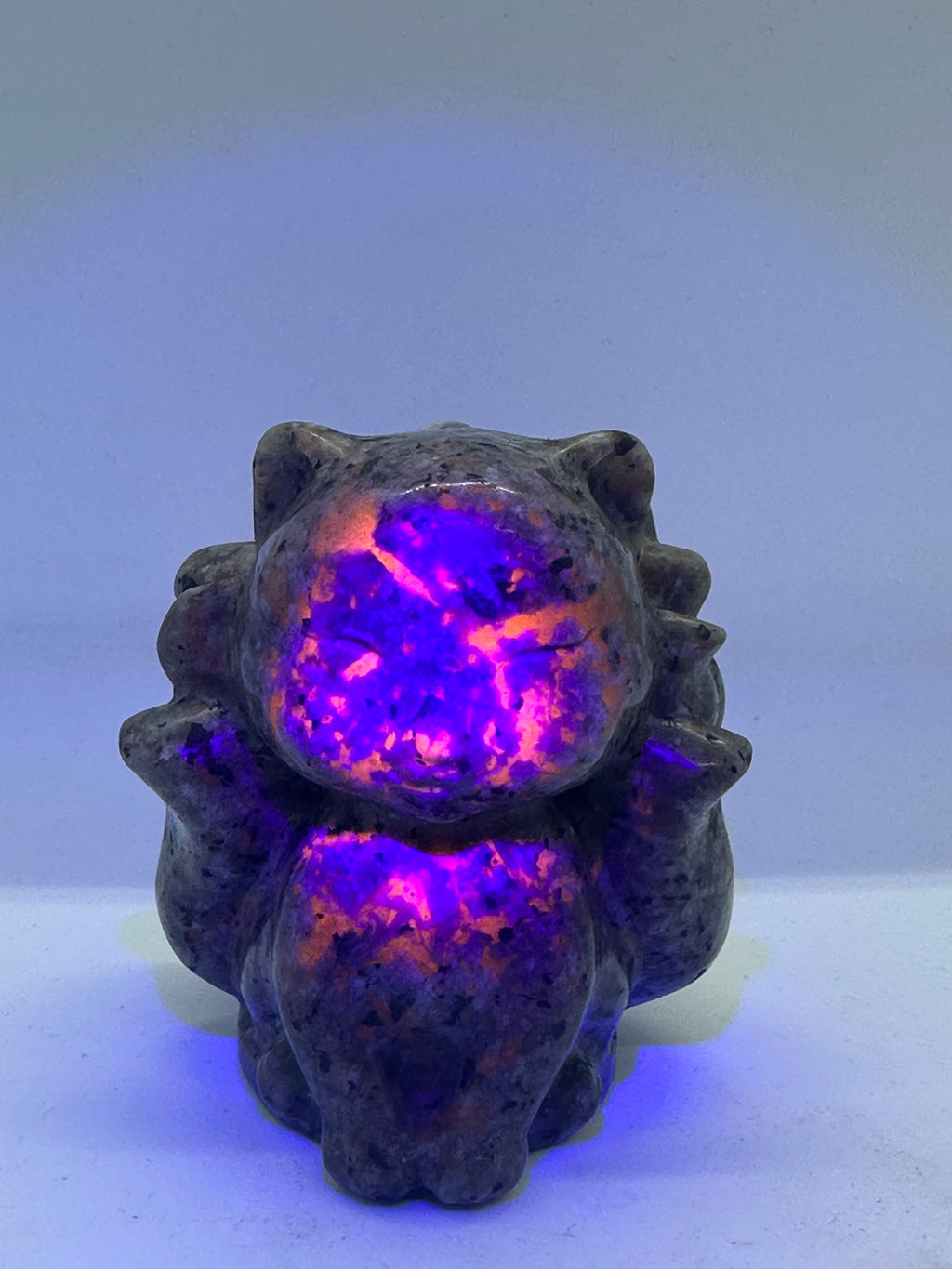 Yooperlite Nine-Tailed Fox – 597g