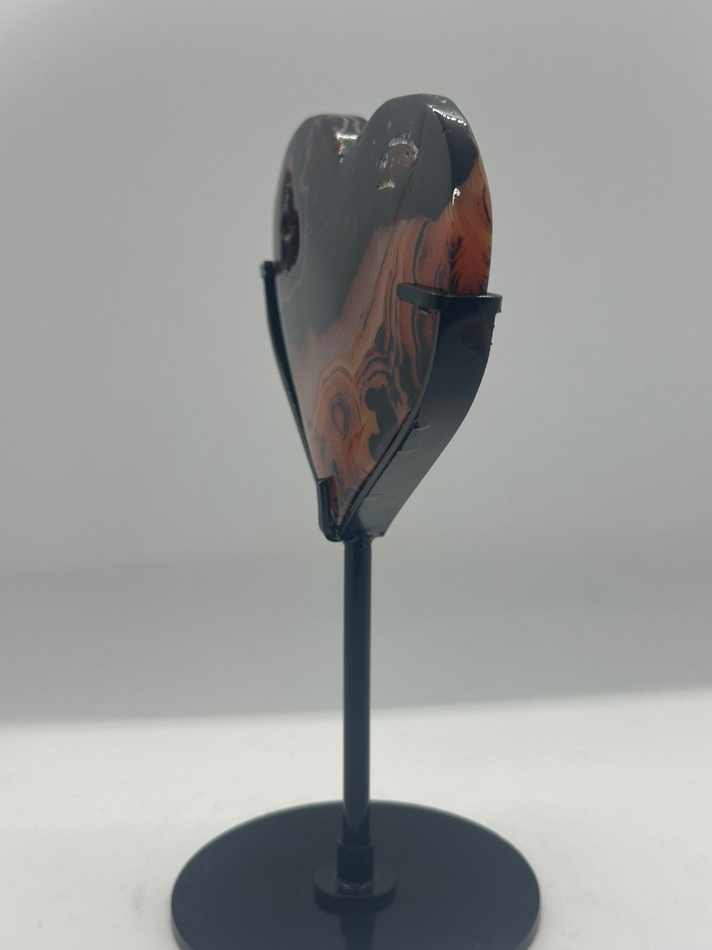 Sardonyx Heart on Custom Stand – 395g