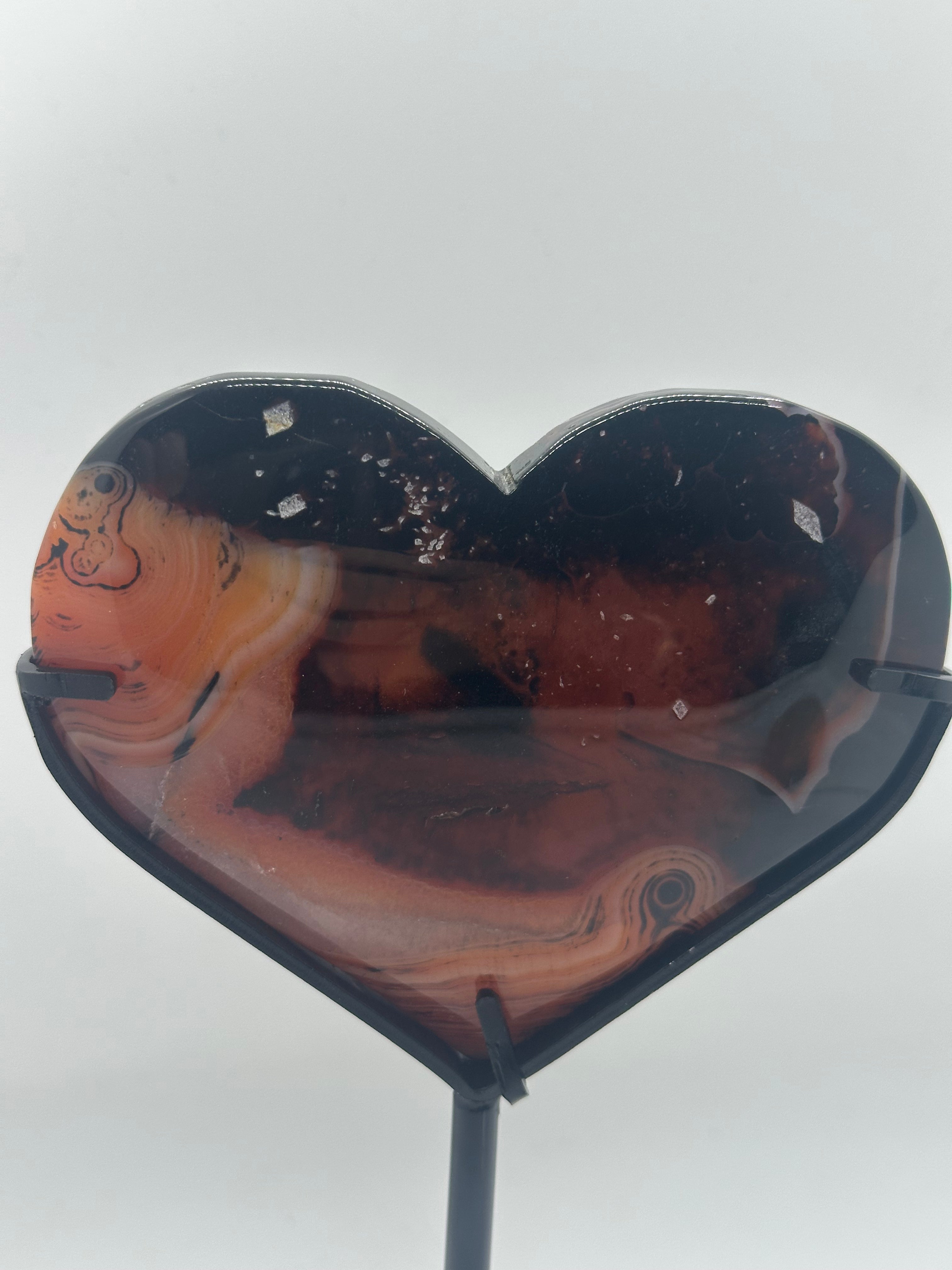 Sardonyx Heart on Custom Stand – 395g