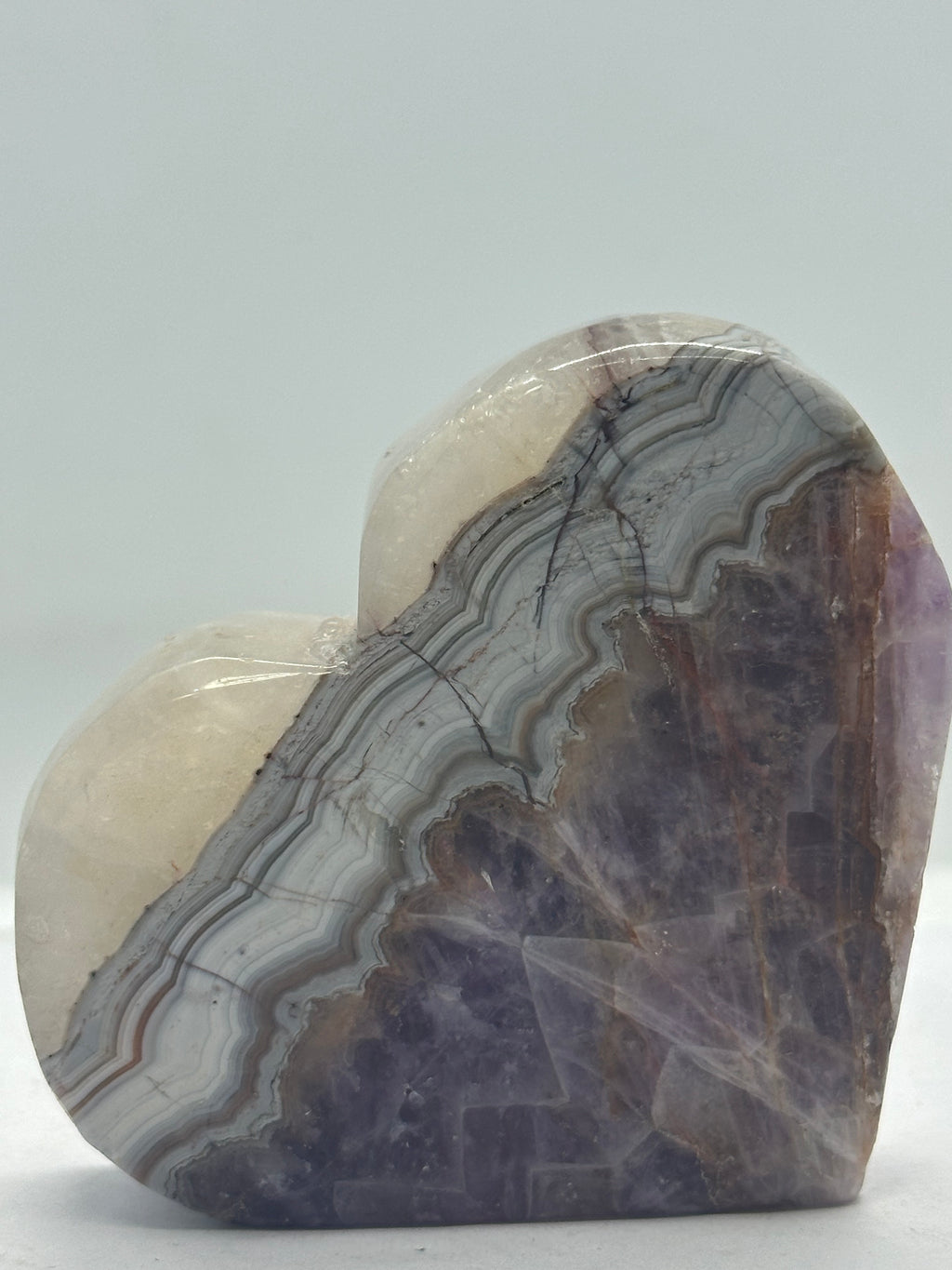 Amethyst agate heart 267g