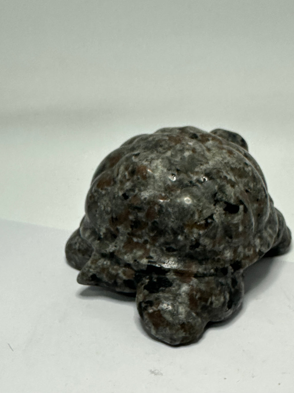 Yooperlite turtle carving