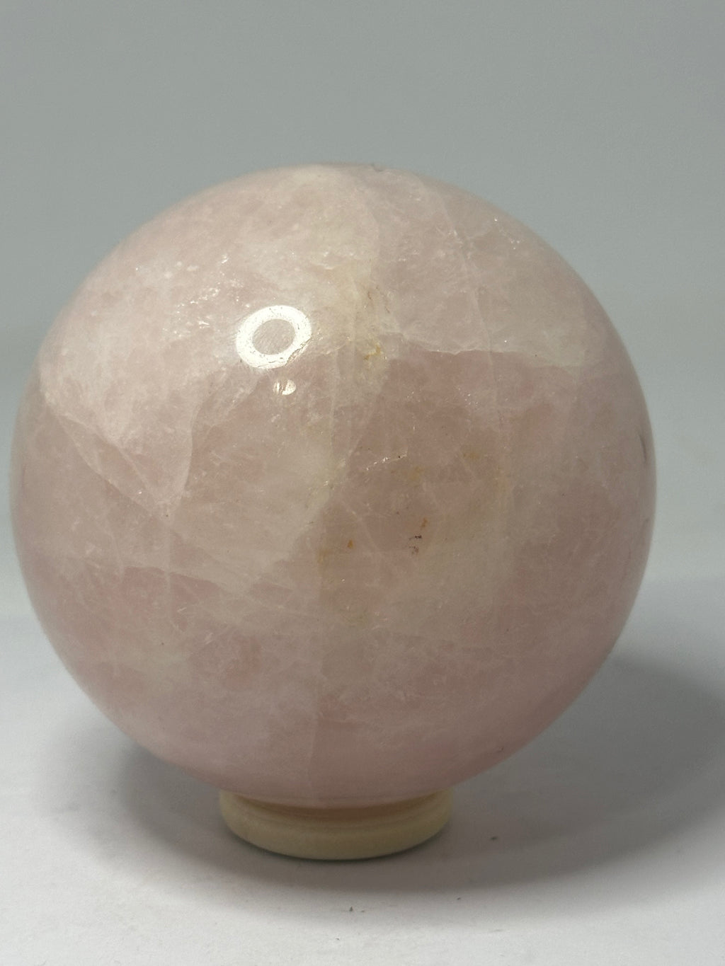 Rose Quartz Sphere 677g – 80mm Diameter