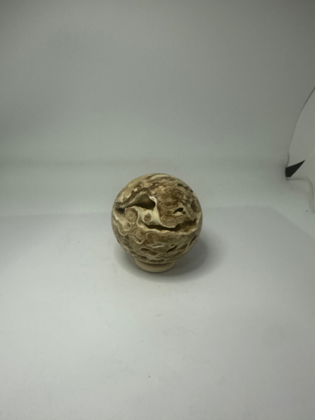 Amber Calcite Sphere 278g – 62mm Diameter