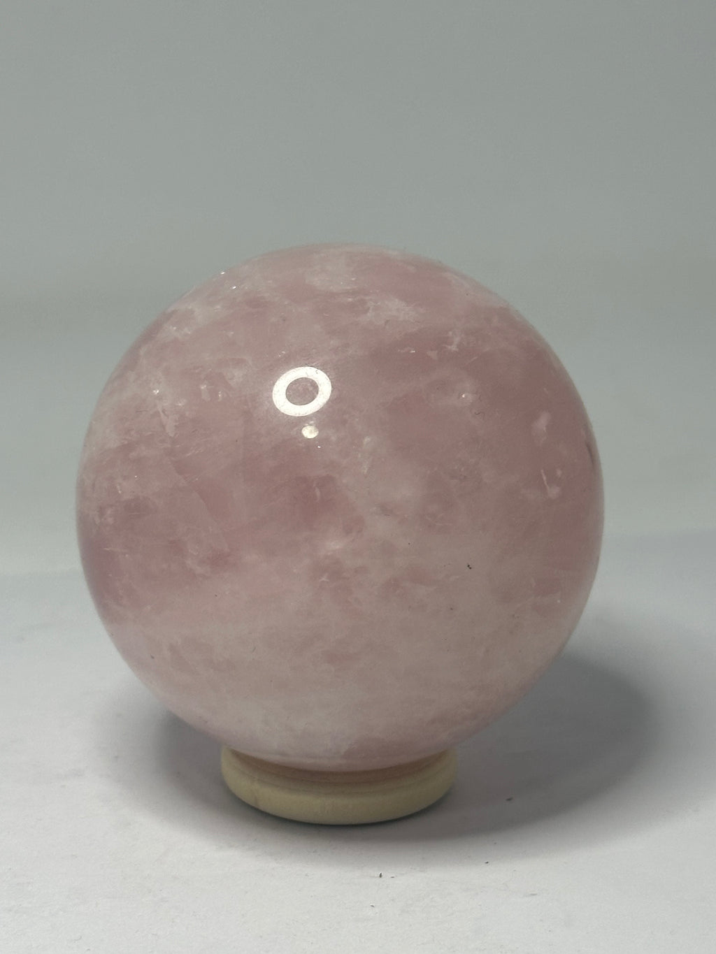 Rose Quartz Sphere 367g – 65mm Diameter