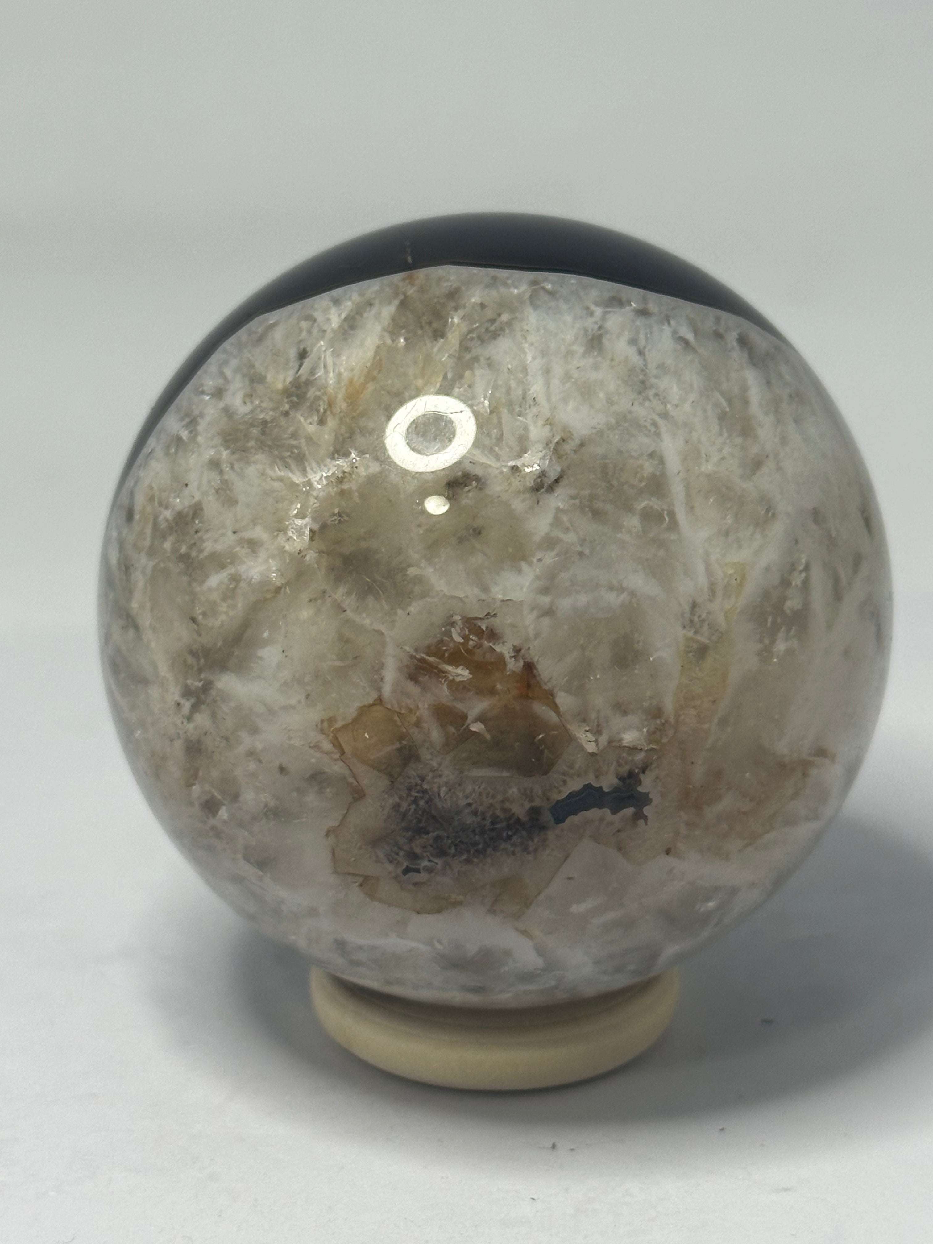 Black Agate Sphere 311g – 60mm Diameter