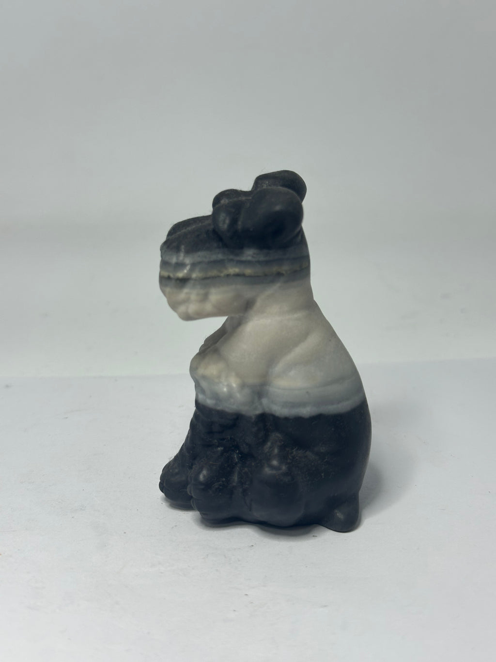 Yin Yang Dog Carving 172g – 80mm High