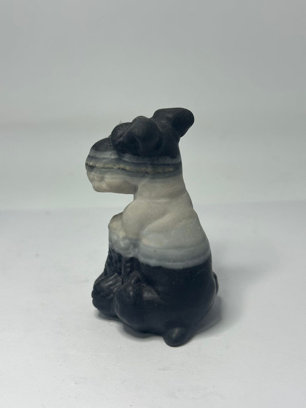 Yin Yang Dog Carving 172g – 80mm High
