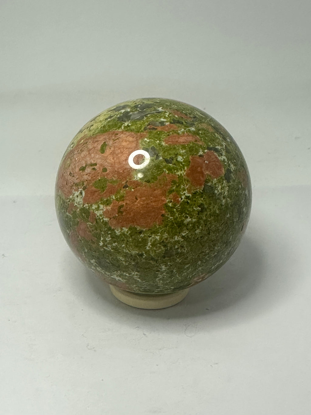 Unakite Sphere 443g – 67mm Diameter