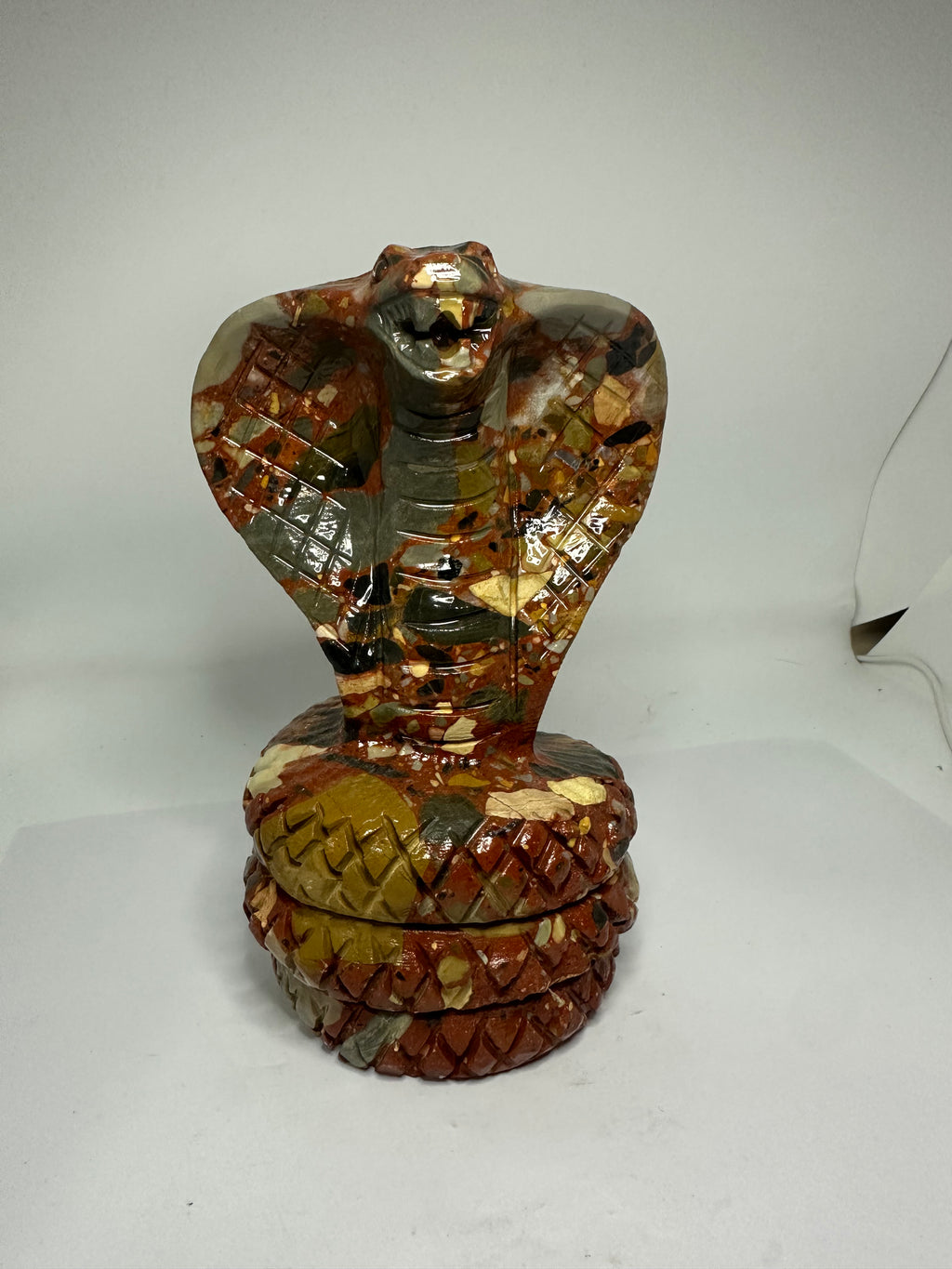 Longken Cobra Carving