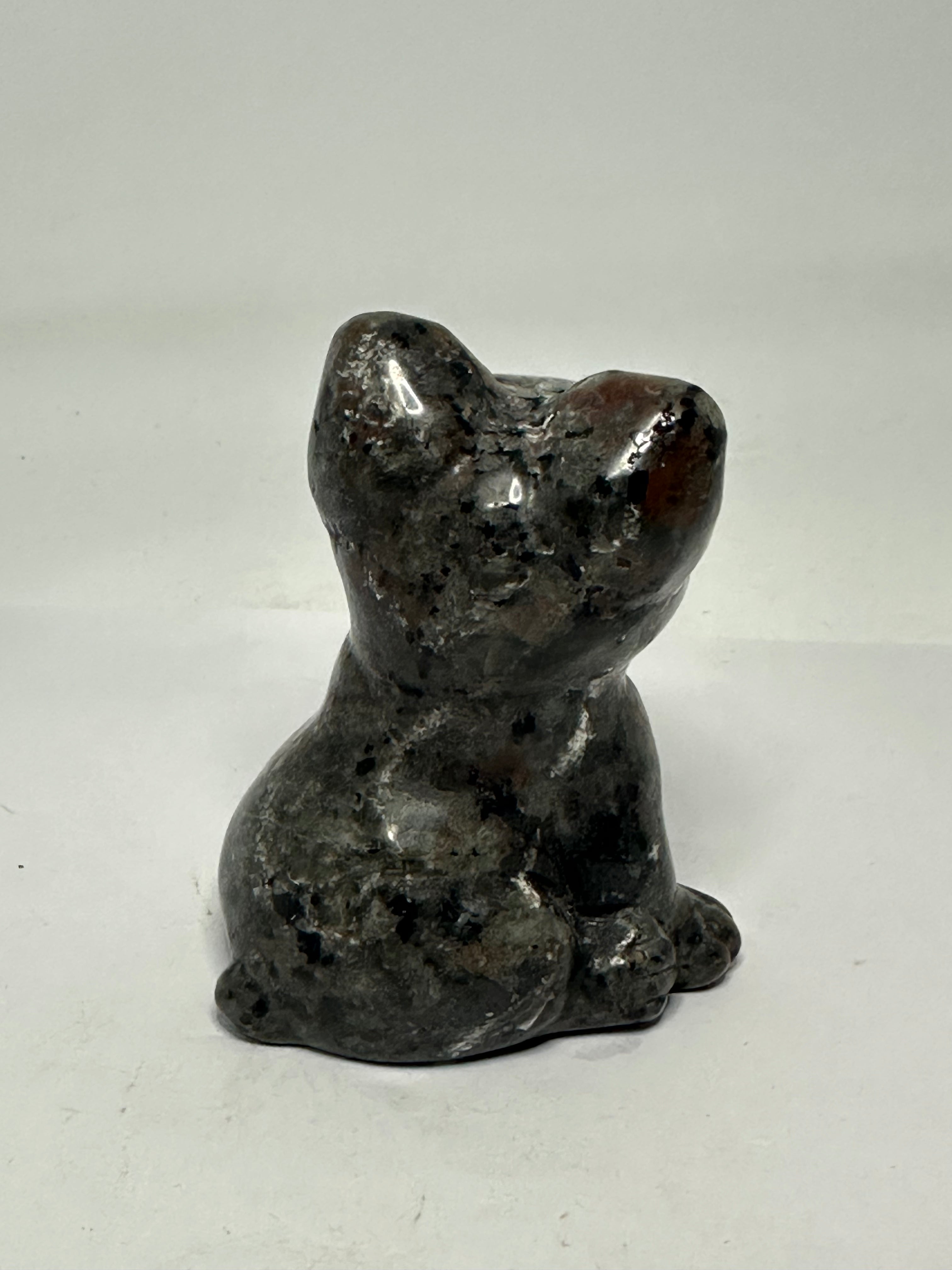 Yooperlite Dog Carving