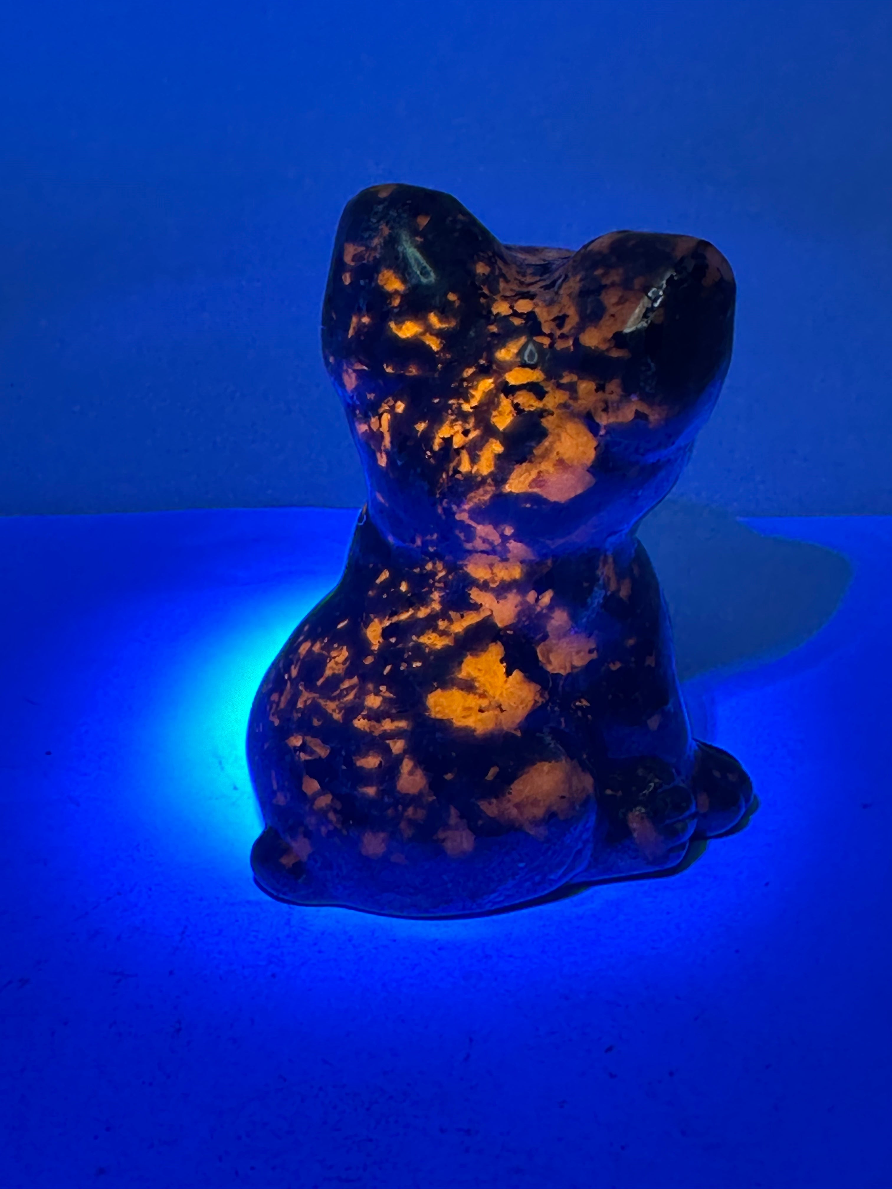 Yooperlite Dog Carving