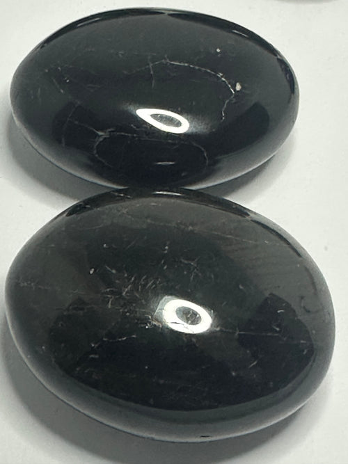 Tourmaline Palm Stone – 70g