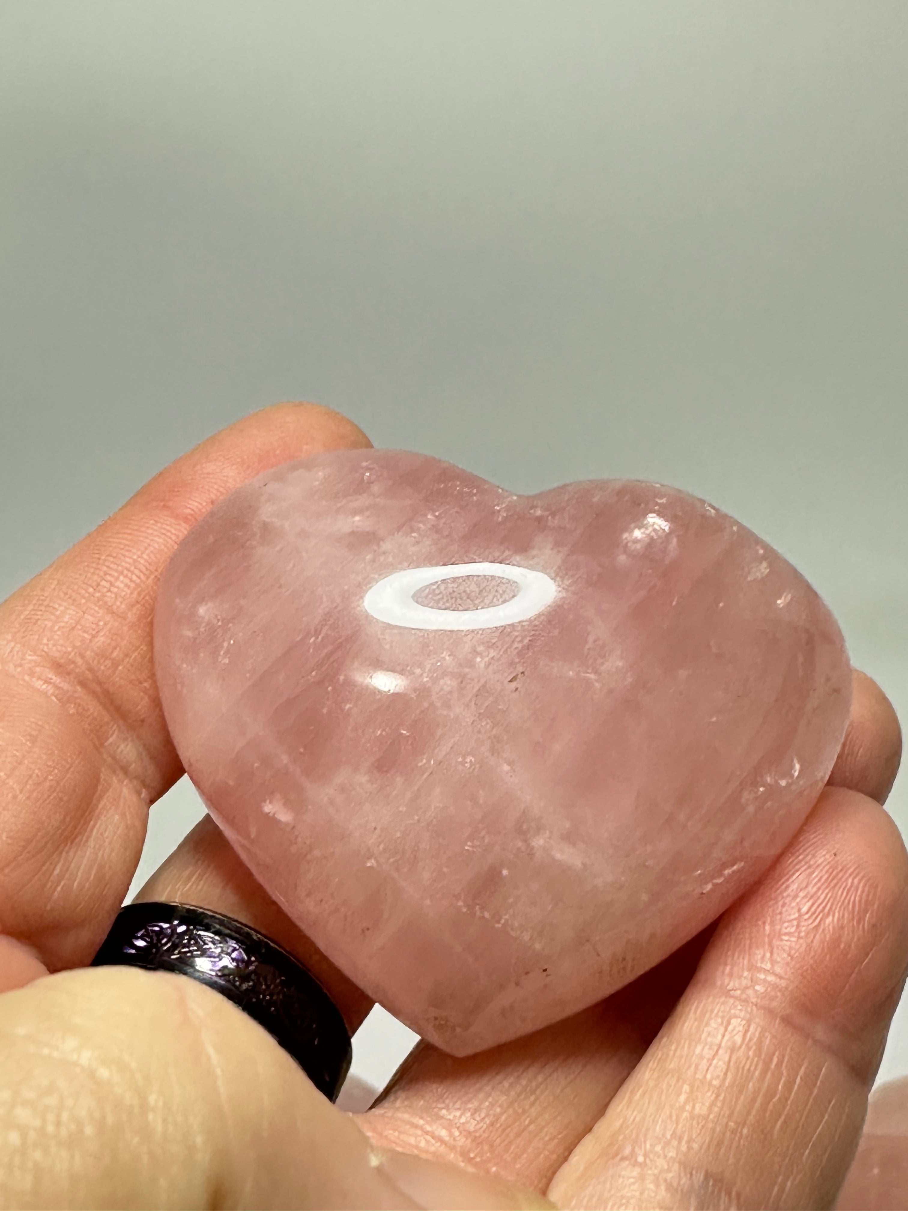 Rose Quartz Heart – Approx. 110g