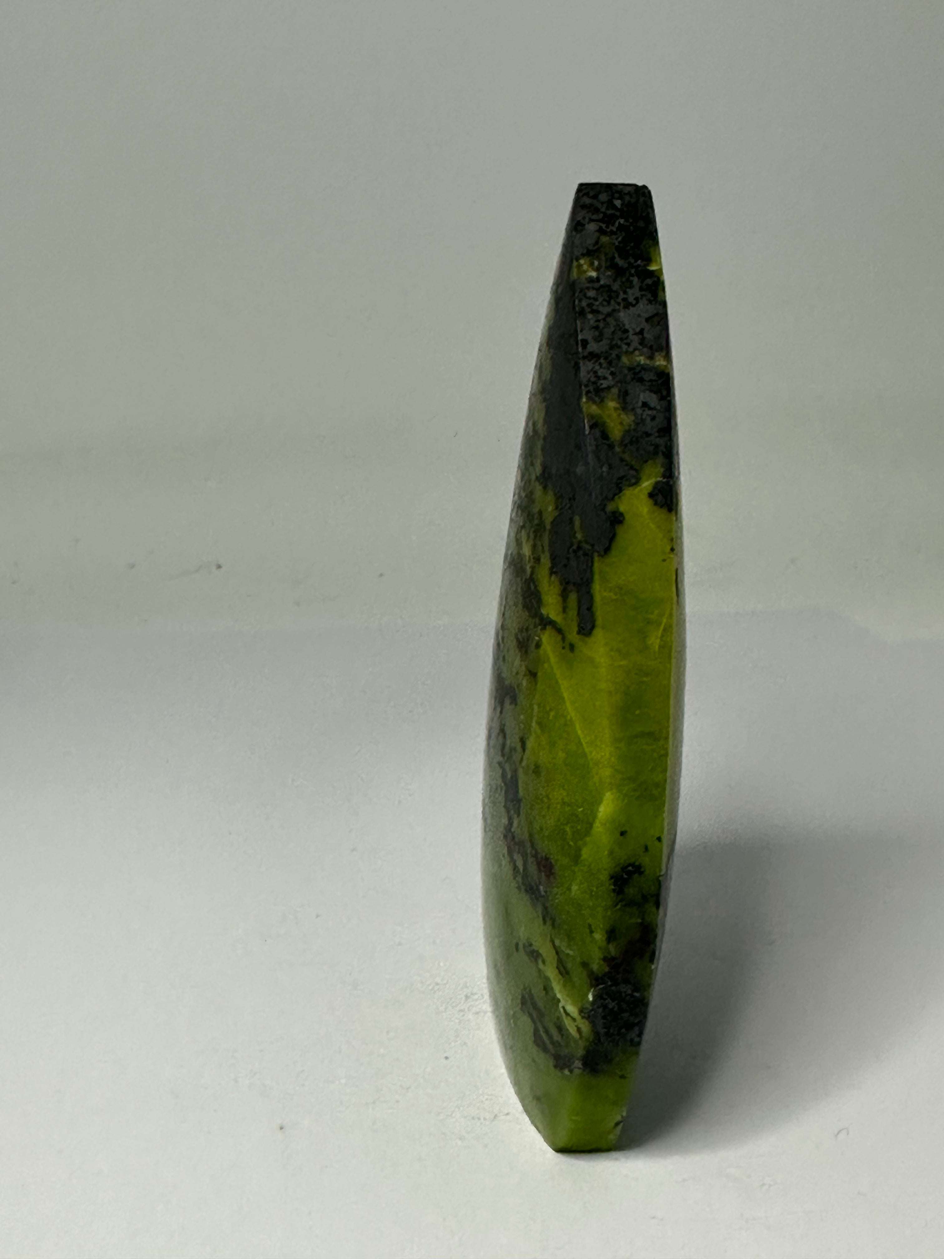 Green Opal Freeform – 135g