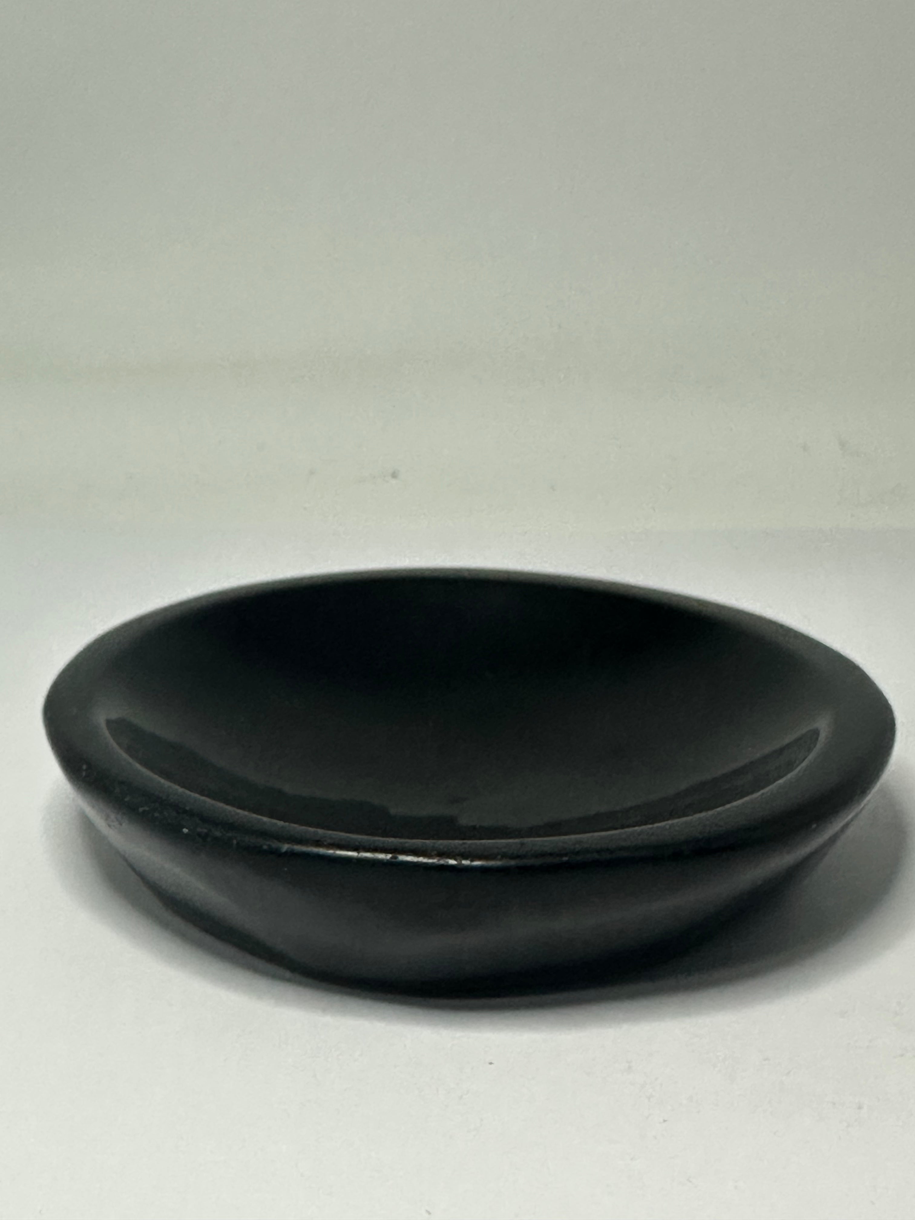 Black Obsidian Bowl – 232g