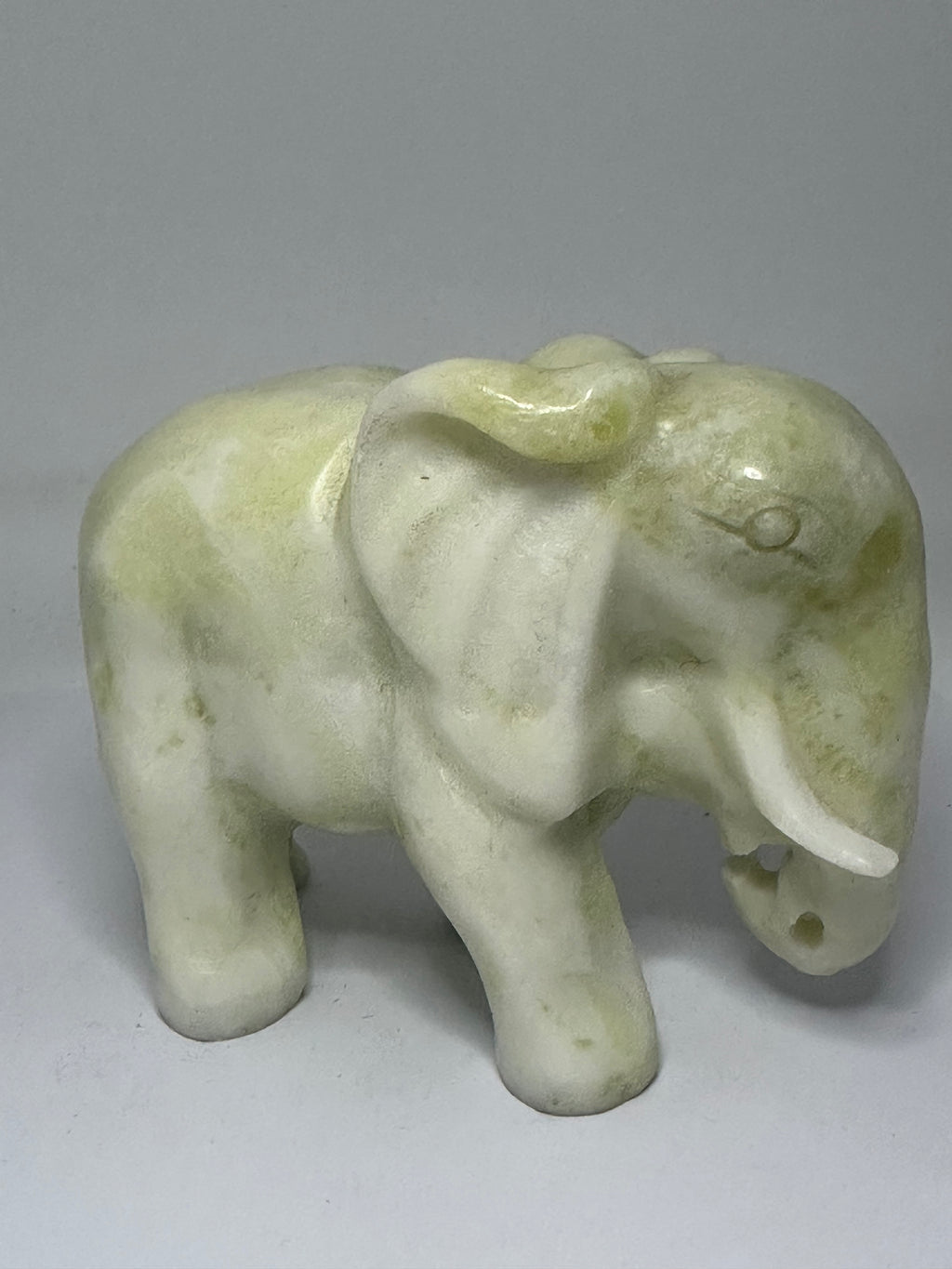 Lemon Jade Elephant Carving – 687g