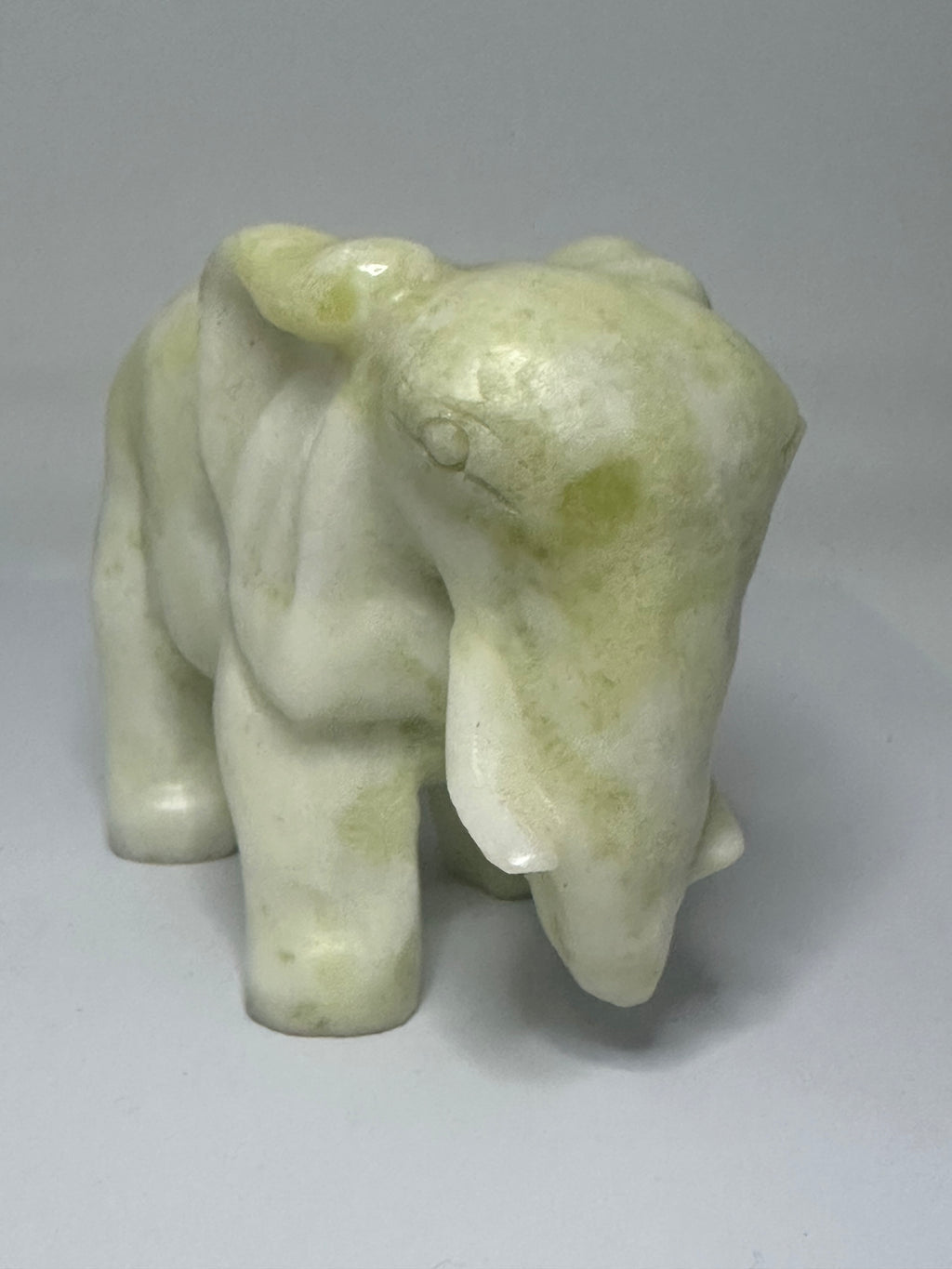 Lemon Jade Elephant Carving – 687g