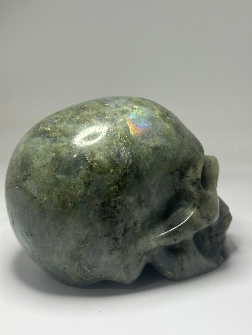Labradorite Skull Carving with Flash – 1.21kg