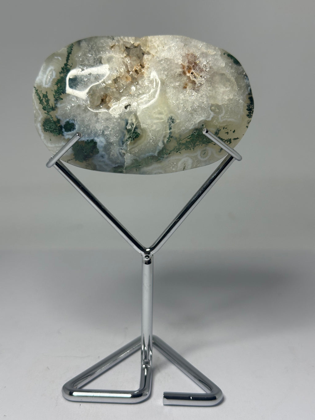 Moss Agate Palm Stone on Stand – 140g