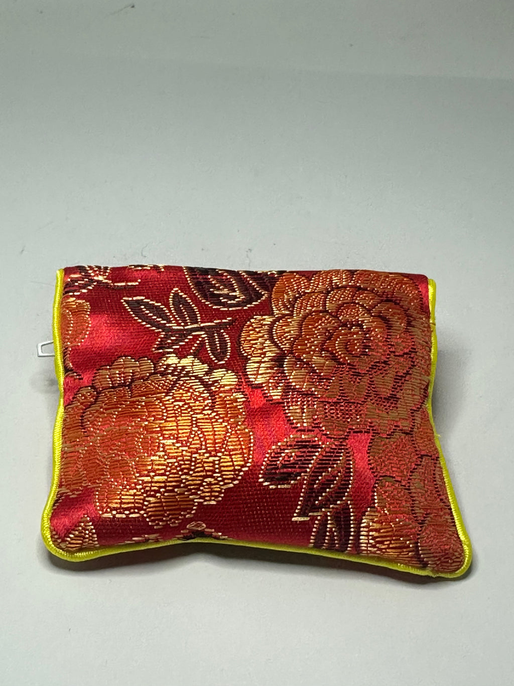 Red Lined Tumble Pouch with Zip – 10g