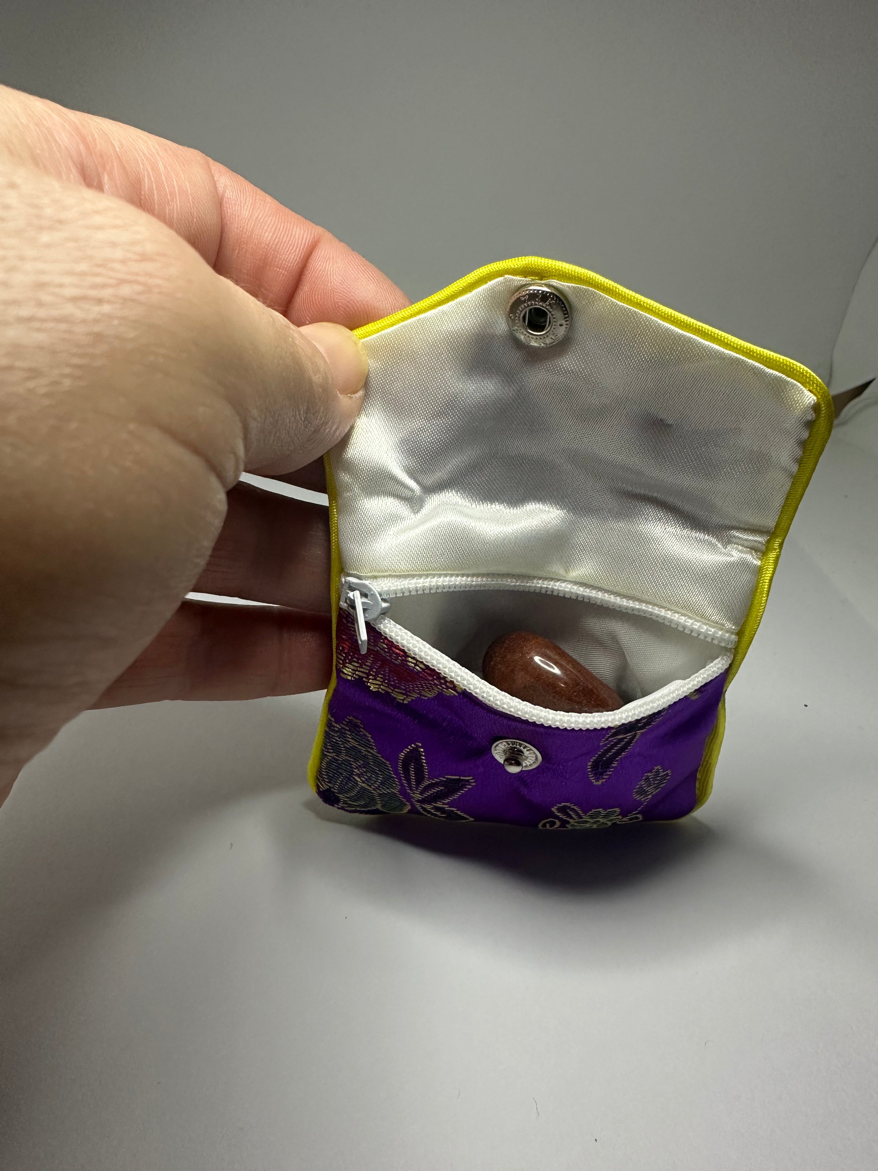 Purple Lined Tumble Pouch with Zip – 10g