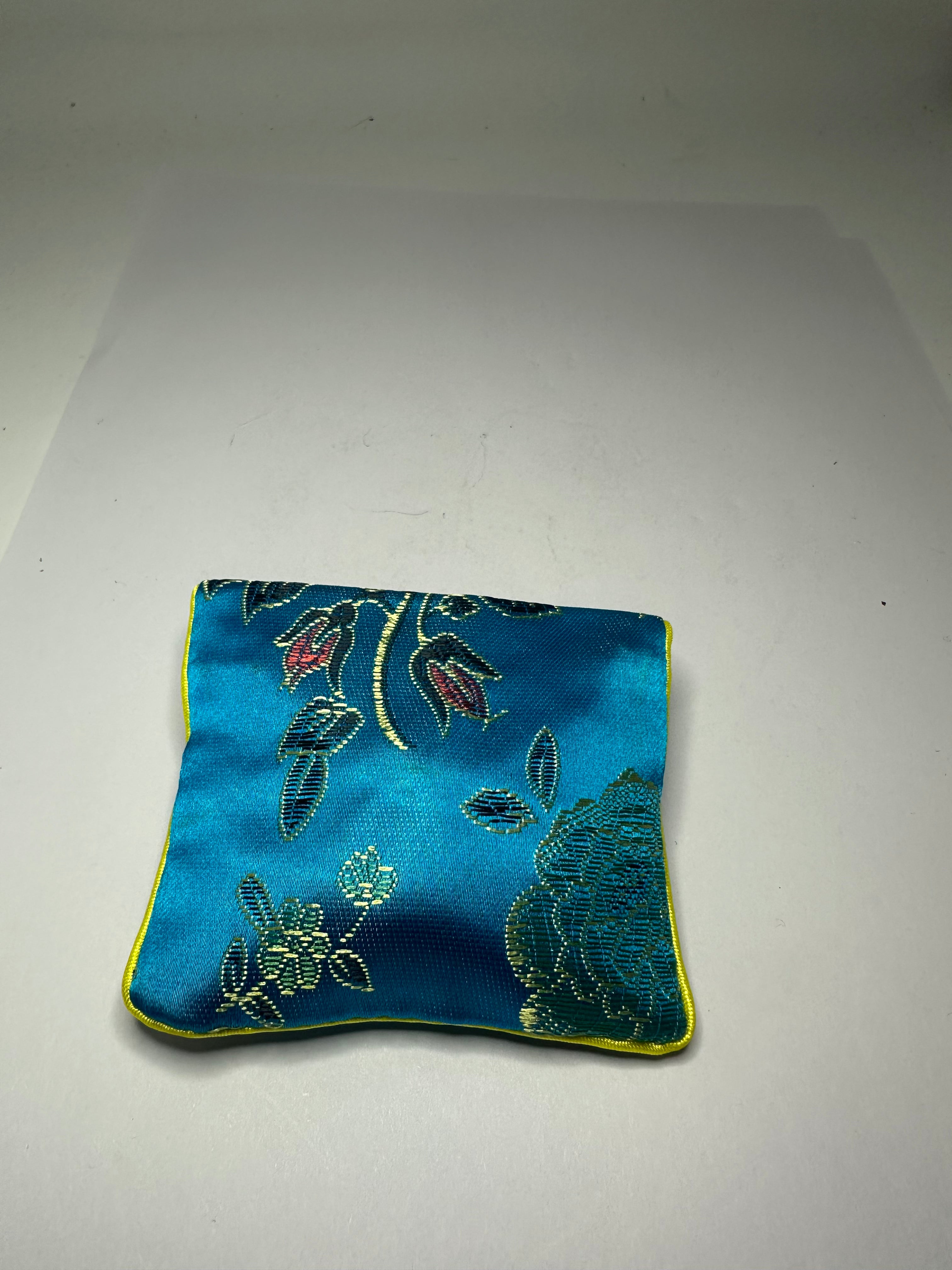 Blue Lined Tumble Pouch with Zip – 10g