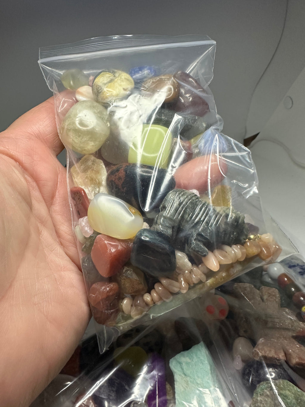 Mixed Crystal Scoops – Approx. 250g–320g