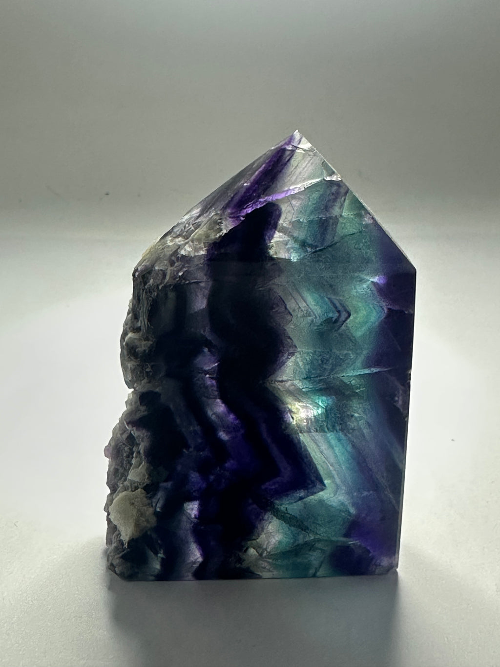 Transparent Fluorite Tower with Raw Edge – 140g