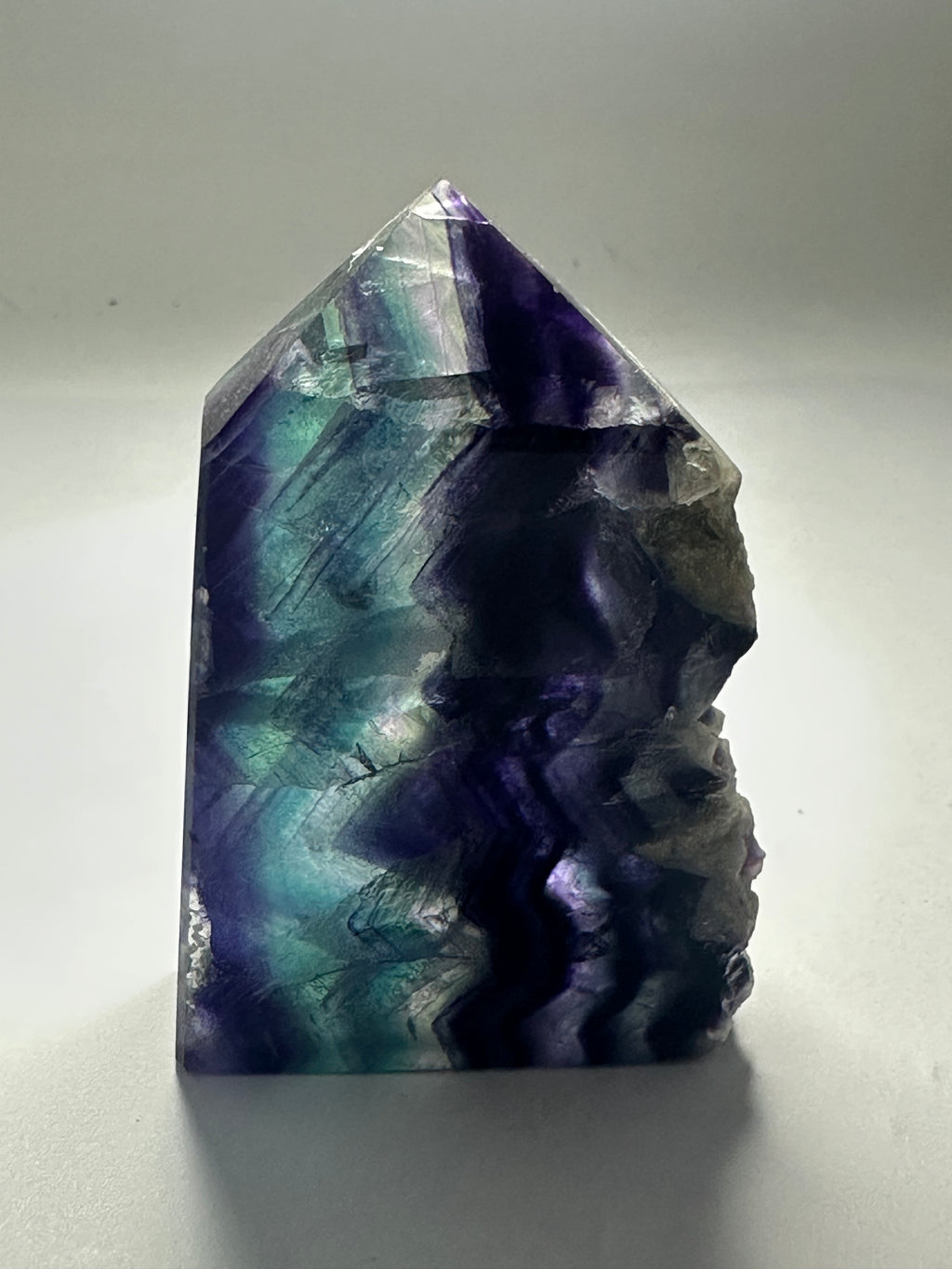 Transparent Fluorite Tower with Raw Edge – 140g