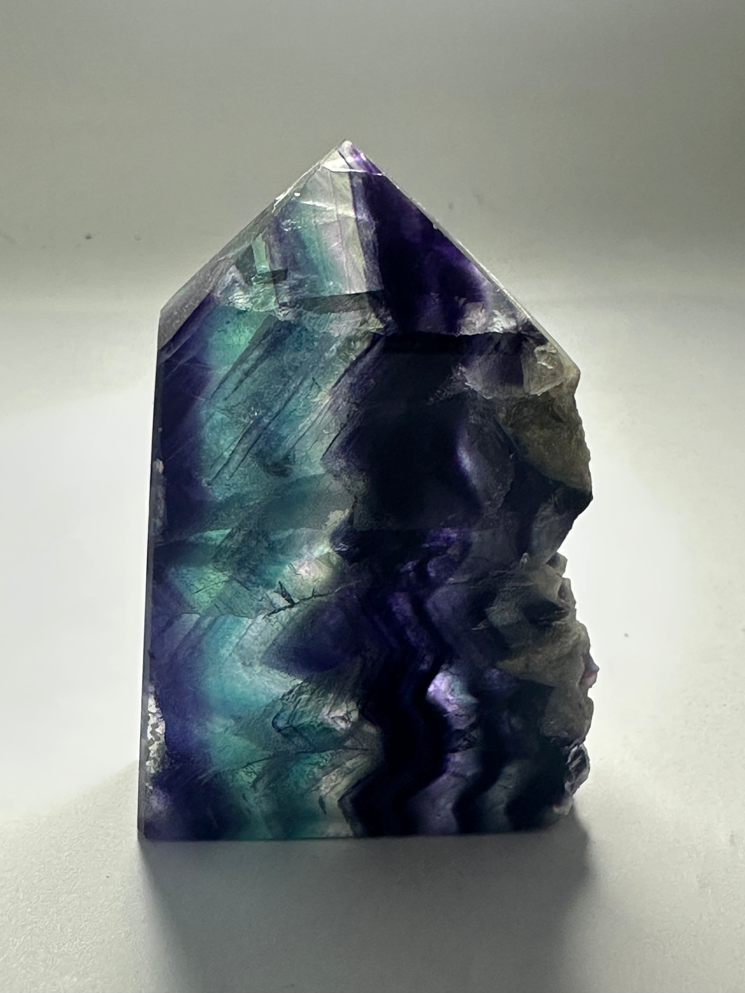 Transparent Fluorite Tower with Raw Edge – 140g