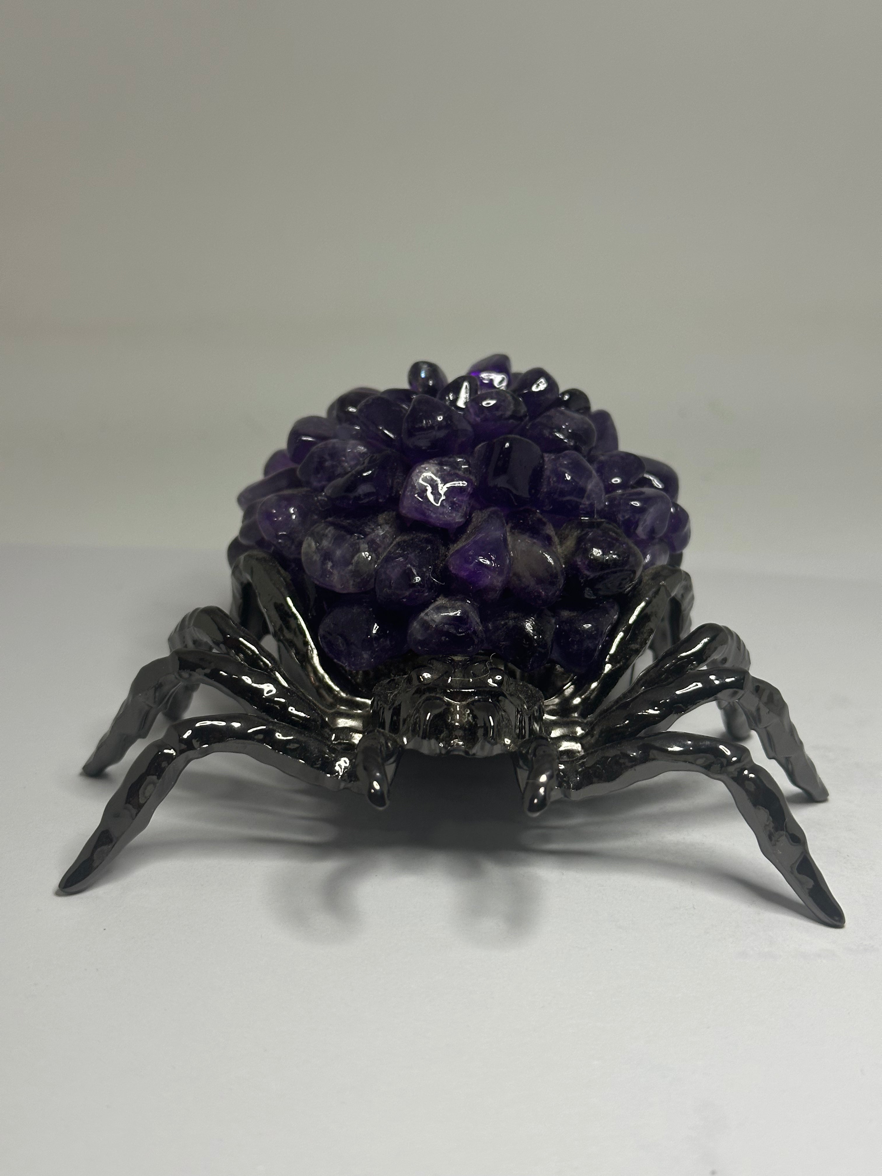 Amethyst Tumble Spider with Metal Body – 278g