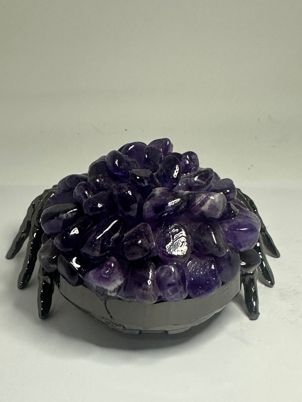 Amethyst Tumble Spider with Metal Body – 278g